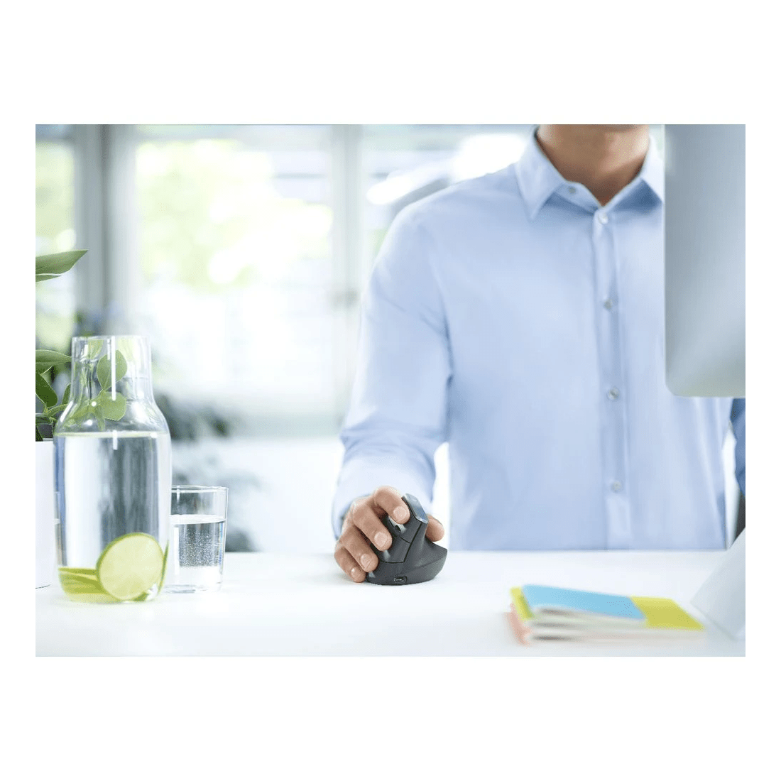 10 Logitech MX Vertical Wireless Mouse, 10 of 10