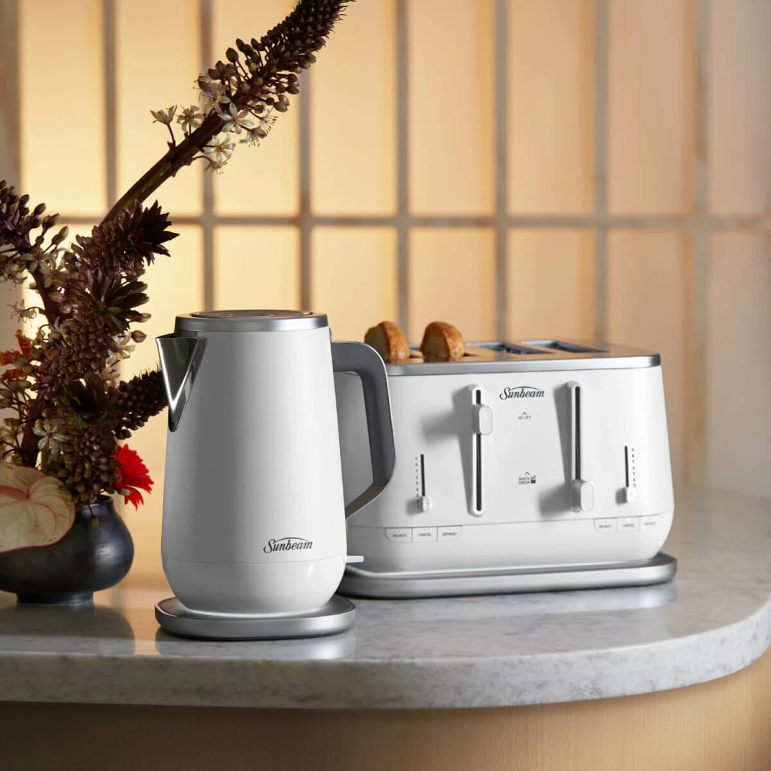 4 Sunbeam Kyoto City Collection 4 Slice Toaster White, 4 of 5