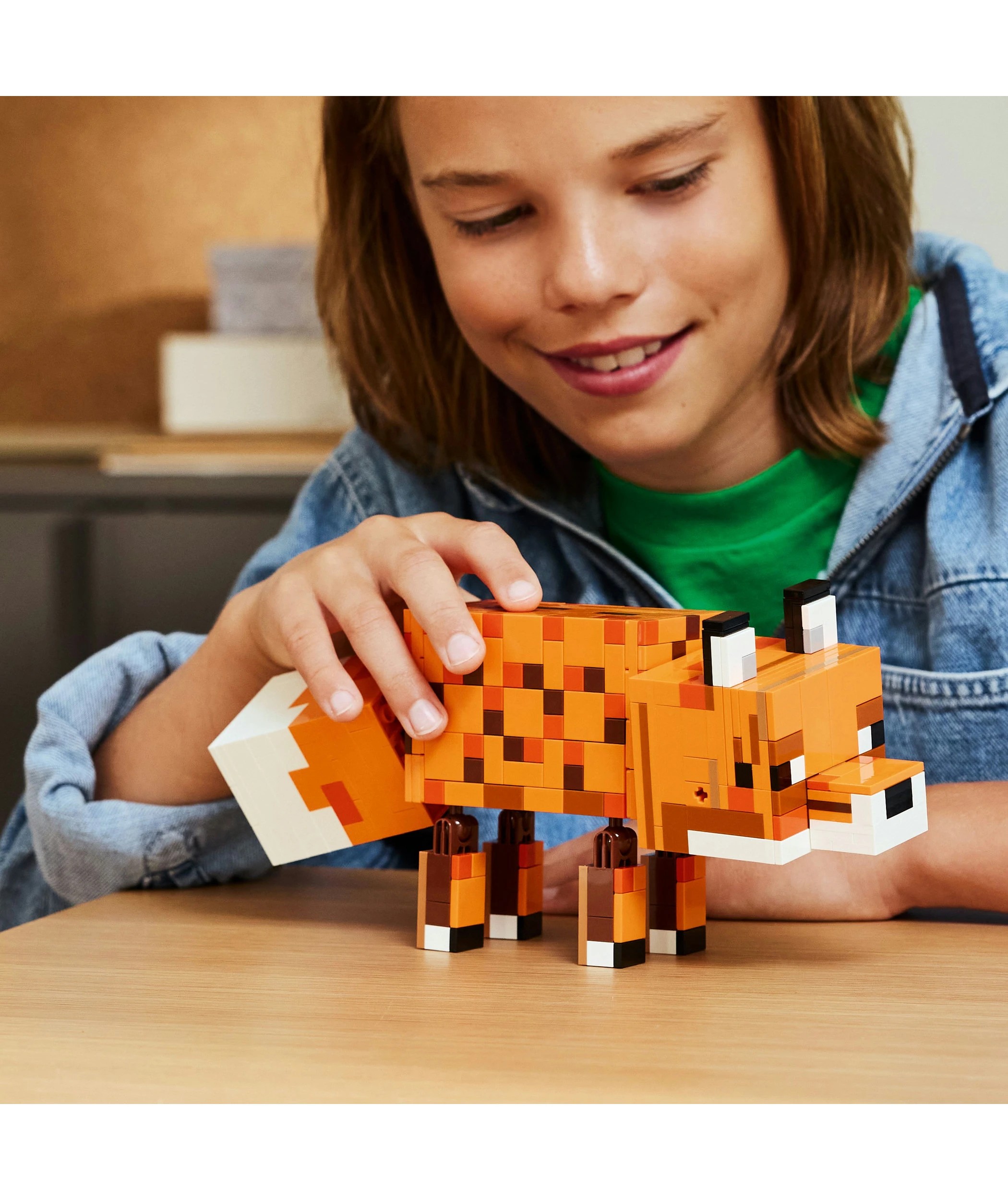 8 LEGO Minecraft The Fox 21588, 8 of 10