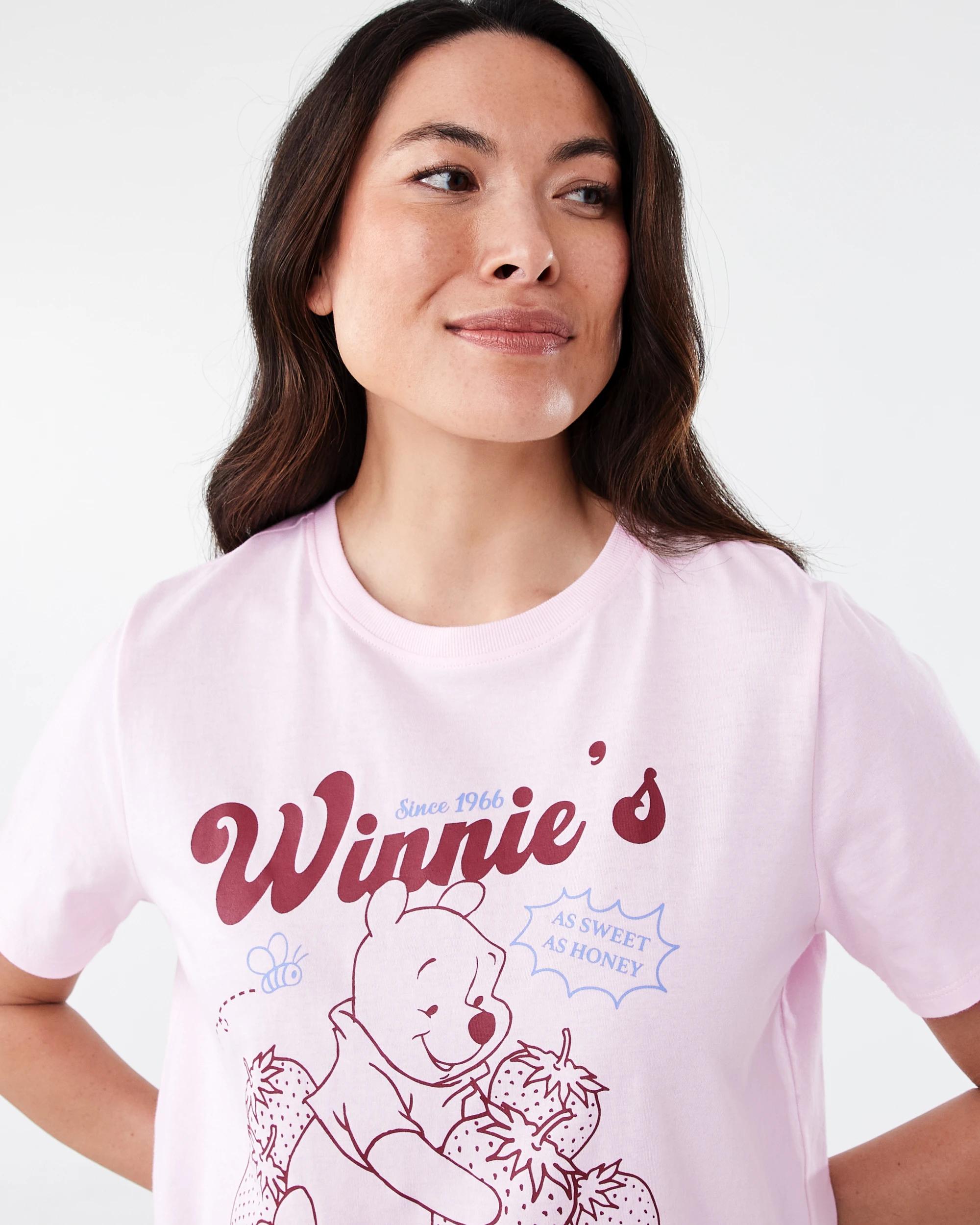 4 Short Sleeve Winnie the Pooh License T-shirt Winniebery, 4 of 5