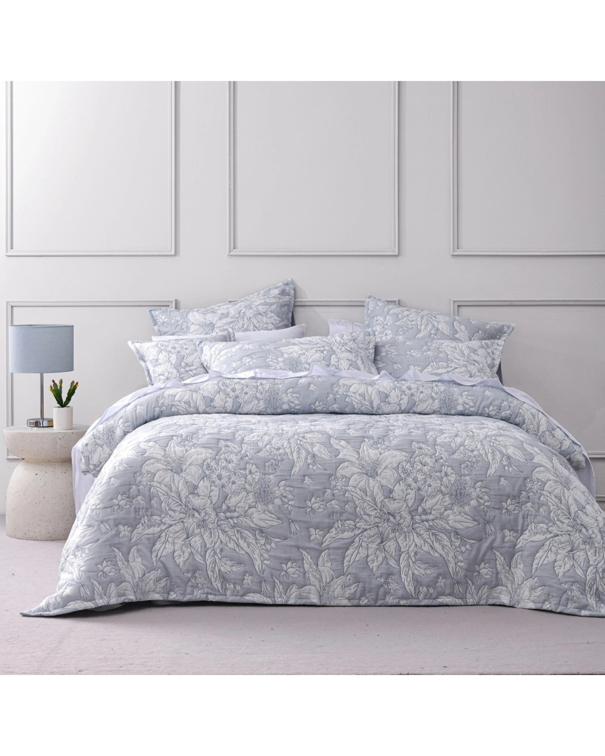 1 Bianca Whispering Lily Polyester Jacquard Quilt Cover Set Tailored - Queen Bed - Pattern, 1 of 4
