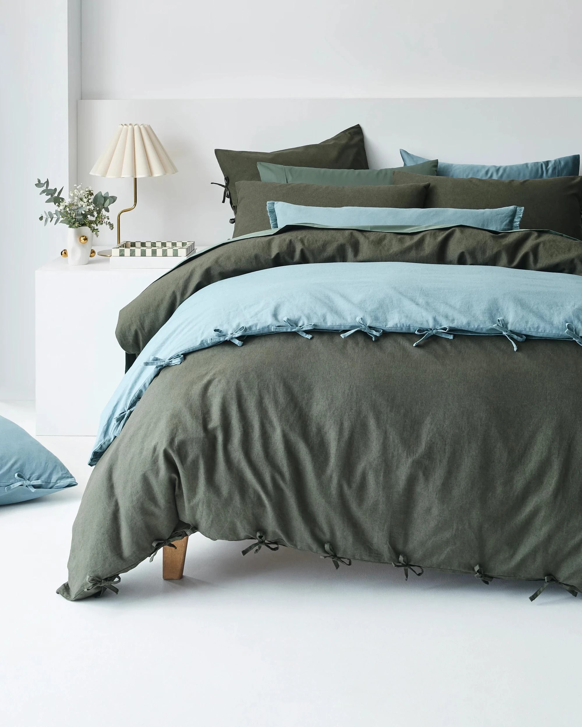 9 Target Laynie Linen/Cotton Quilt Cover Set - King Bed - Blue, 9 of 10