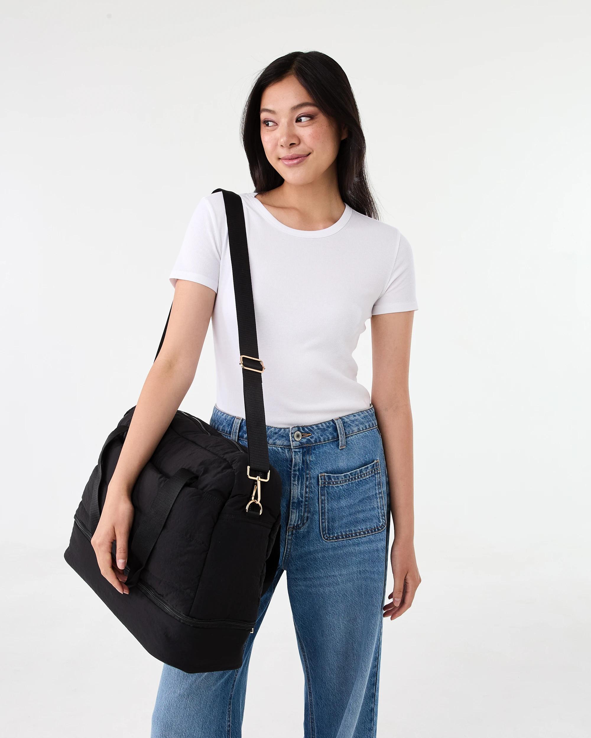 6 Padded Weekender Bag Black, 6 of 7