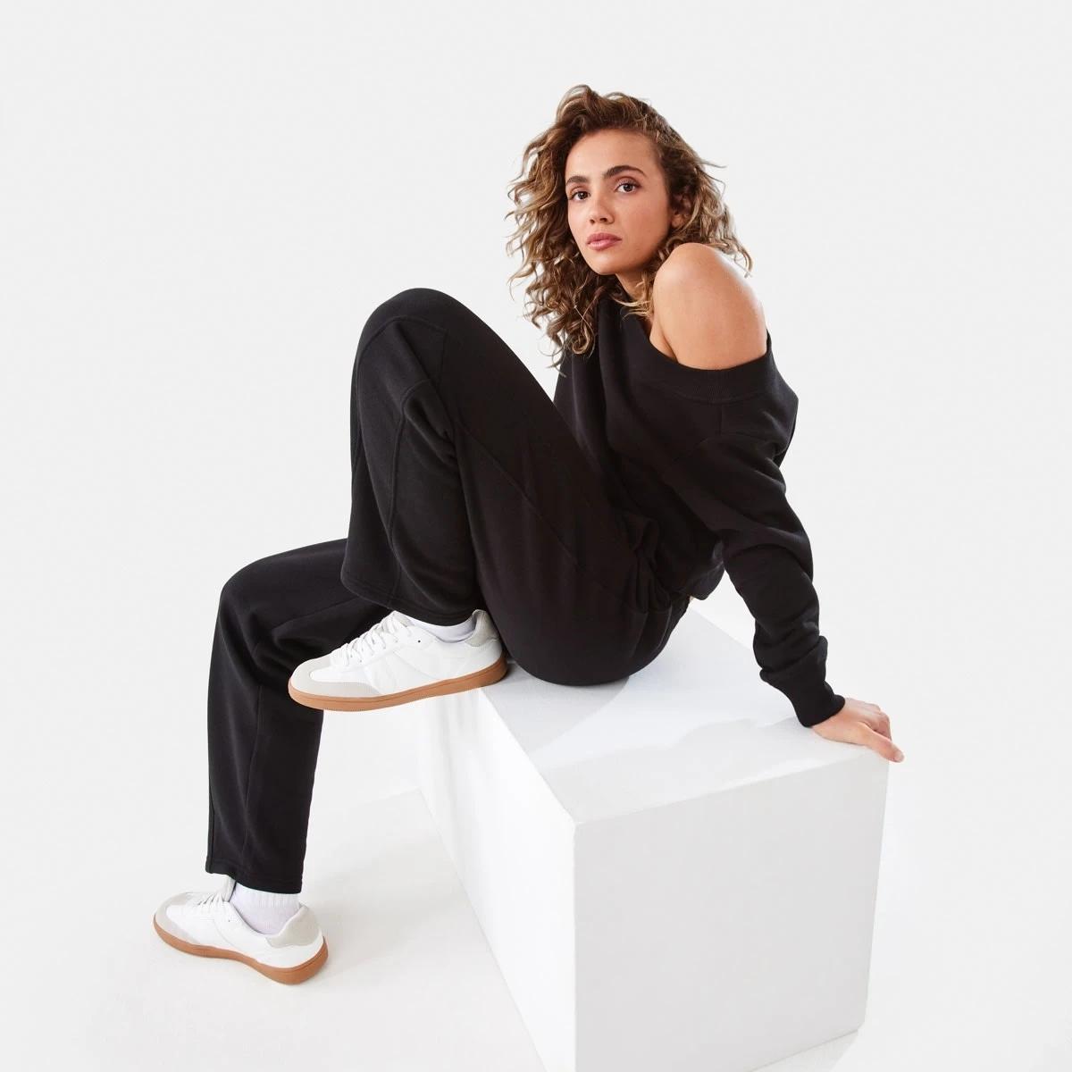 7 Barrel Leg Trackpants Black, 7 of 10