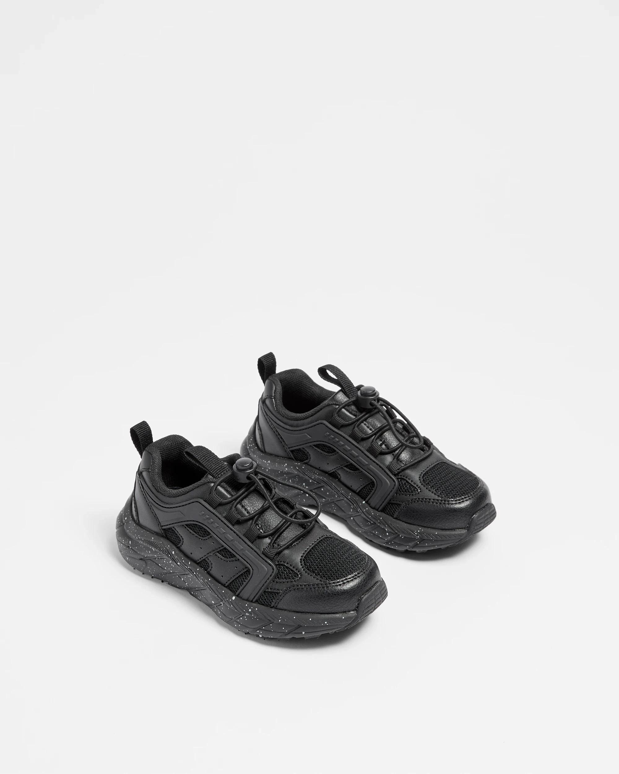 3 Target Kids Boys Hiking Sneaker BLACK, 3 of 3