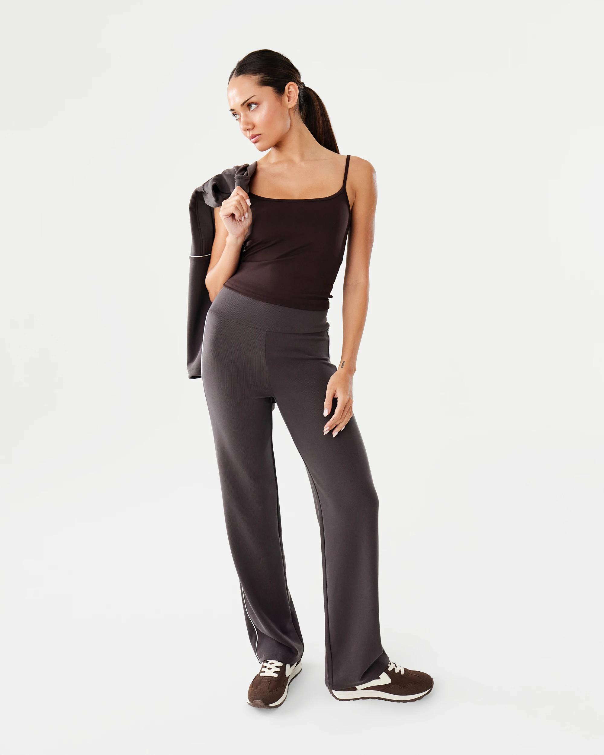 7 Active Womens Scuba Rib Trackpants Espresso, 7 of 7