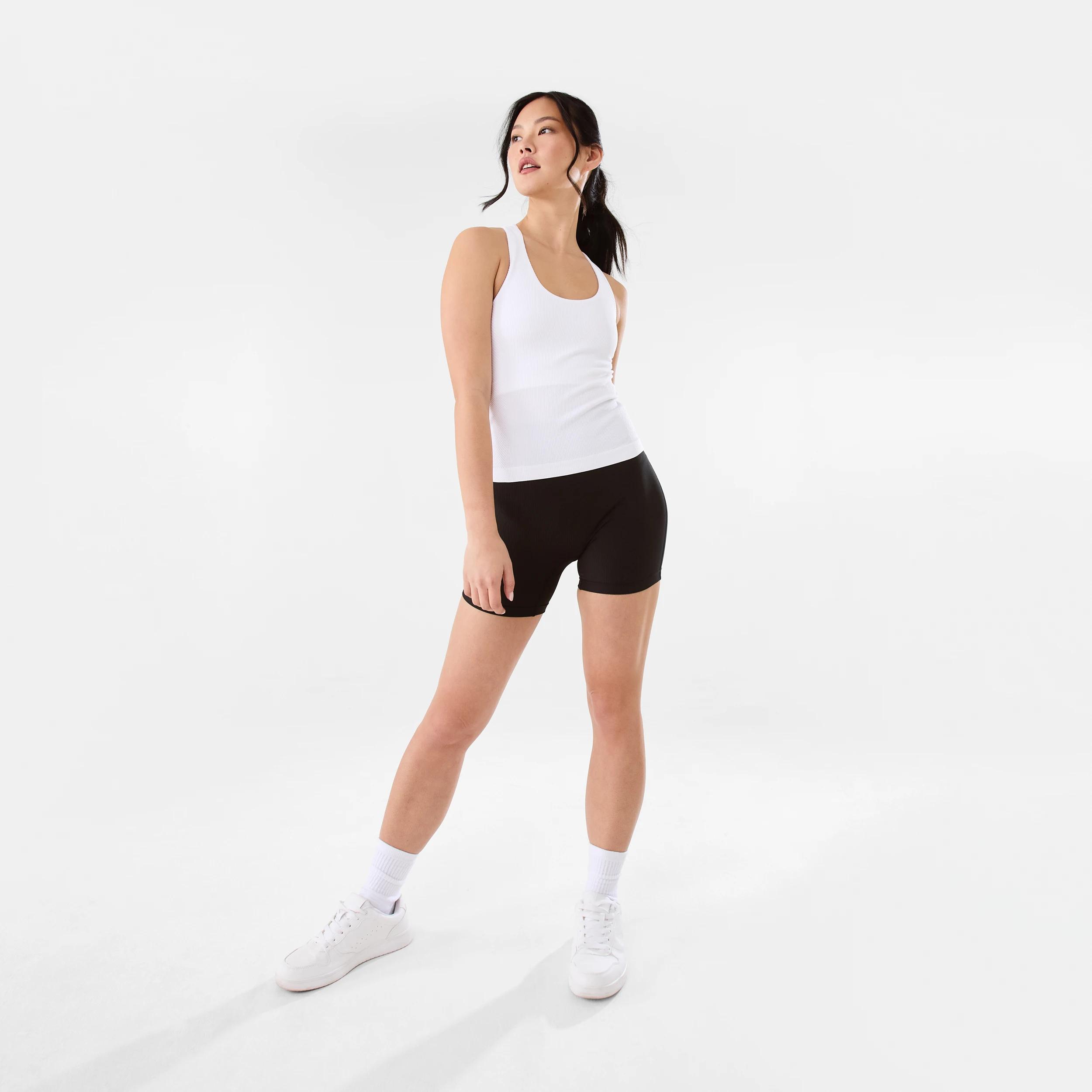 2 Active Womens Seamfree Shelf Tank WHITE, 2 of 8