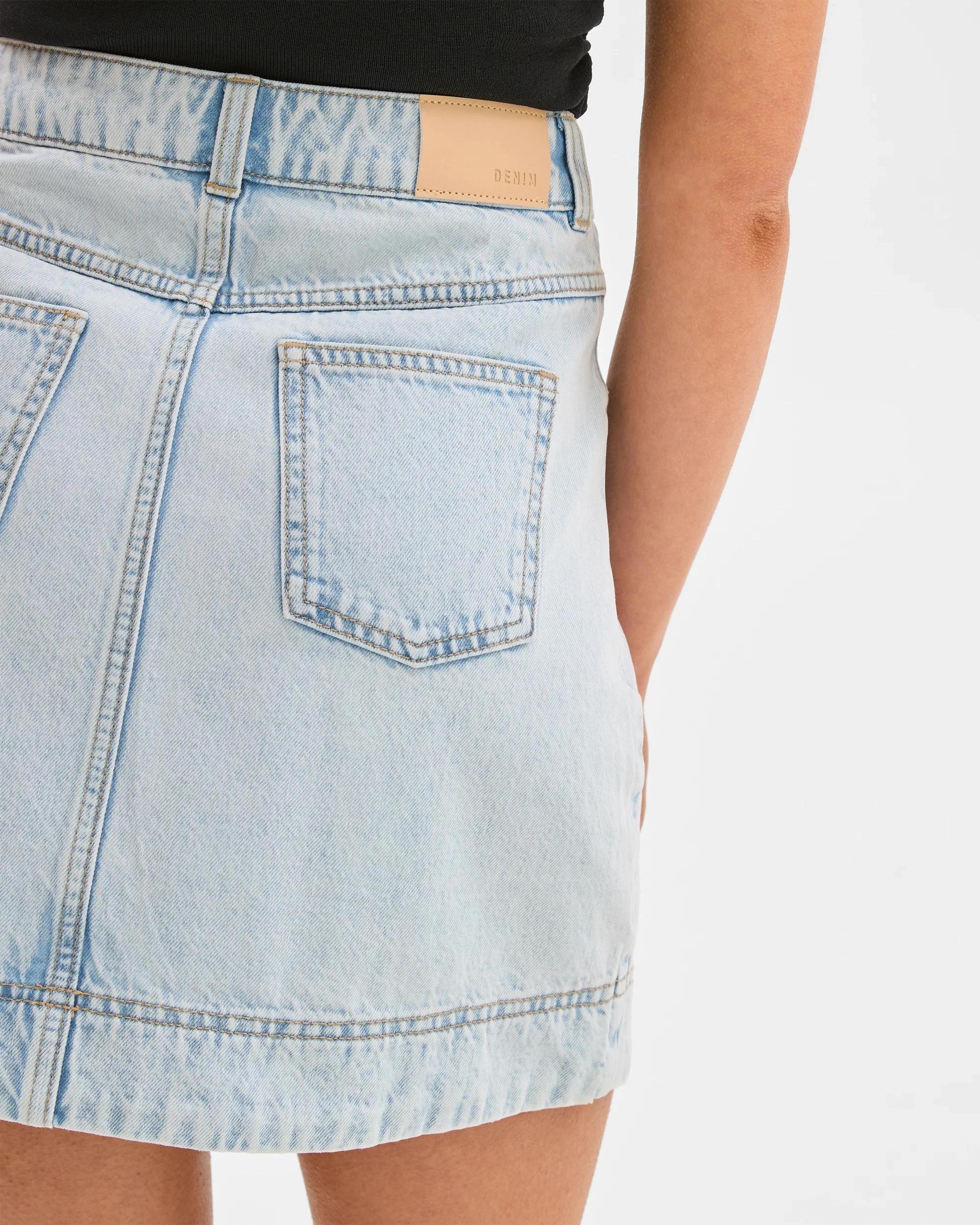 6 Target Petites Slant Pocket Mini Denim Skirt SUNBLEACHED BLUE, 6 of 7