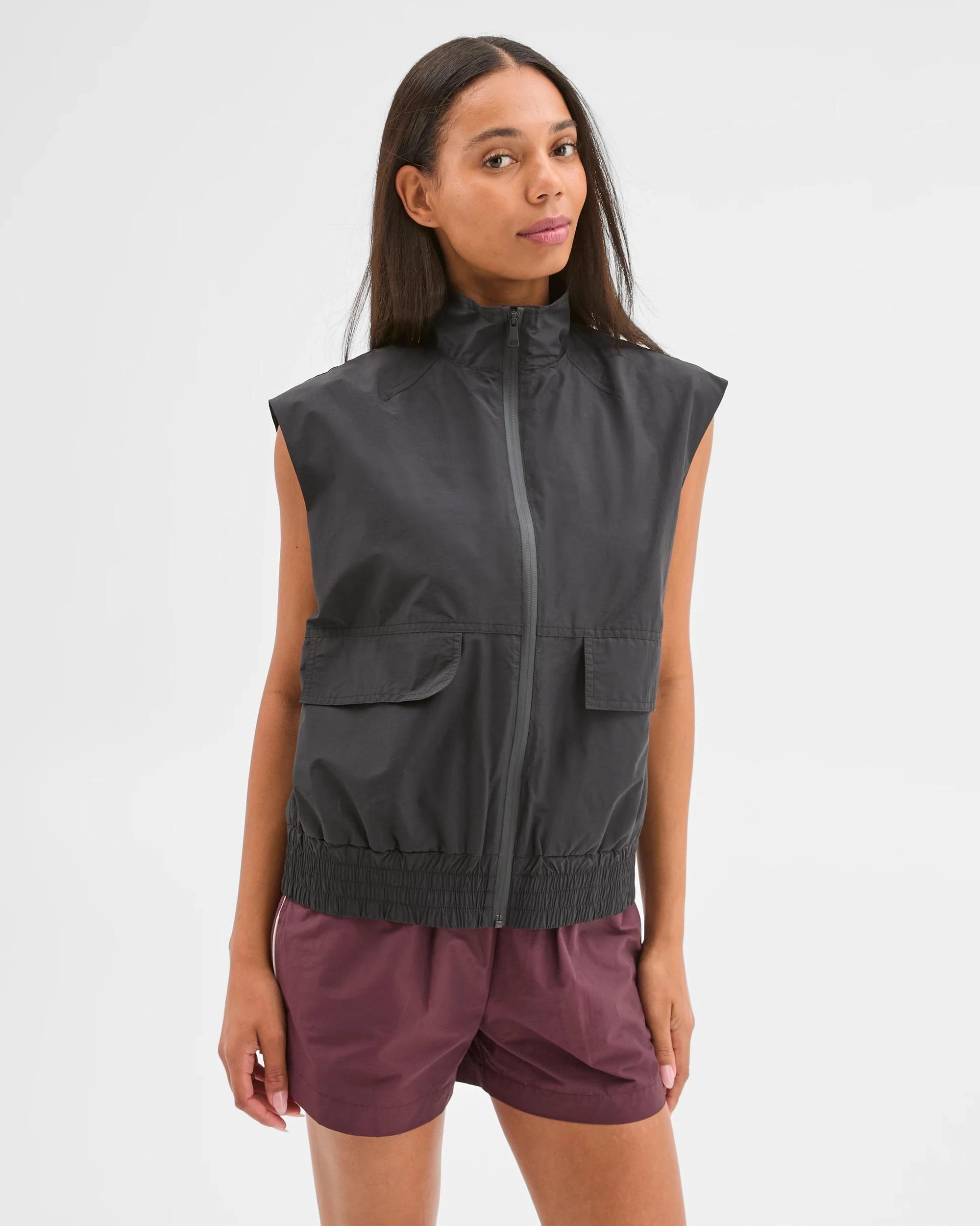 4 Target Active Active Australian Cotton Blend Funnel Neck Woven Vest BLACK, 4 of 8