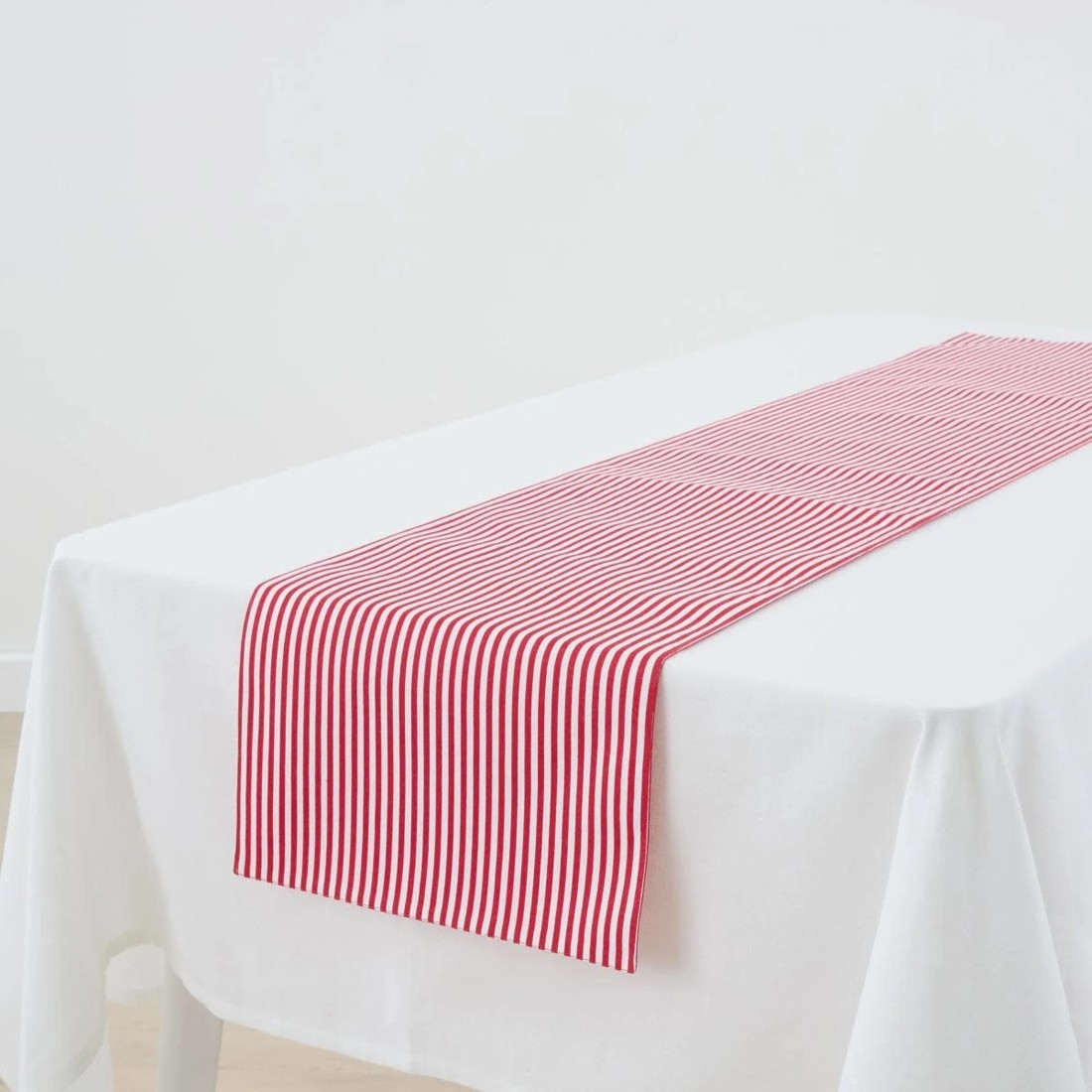 2 Red Stripe Table Runner, 2 of 5