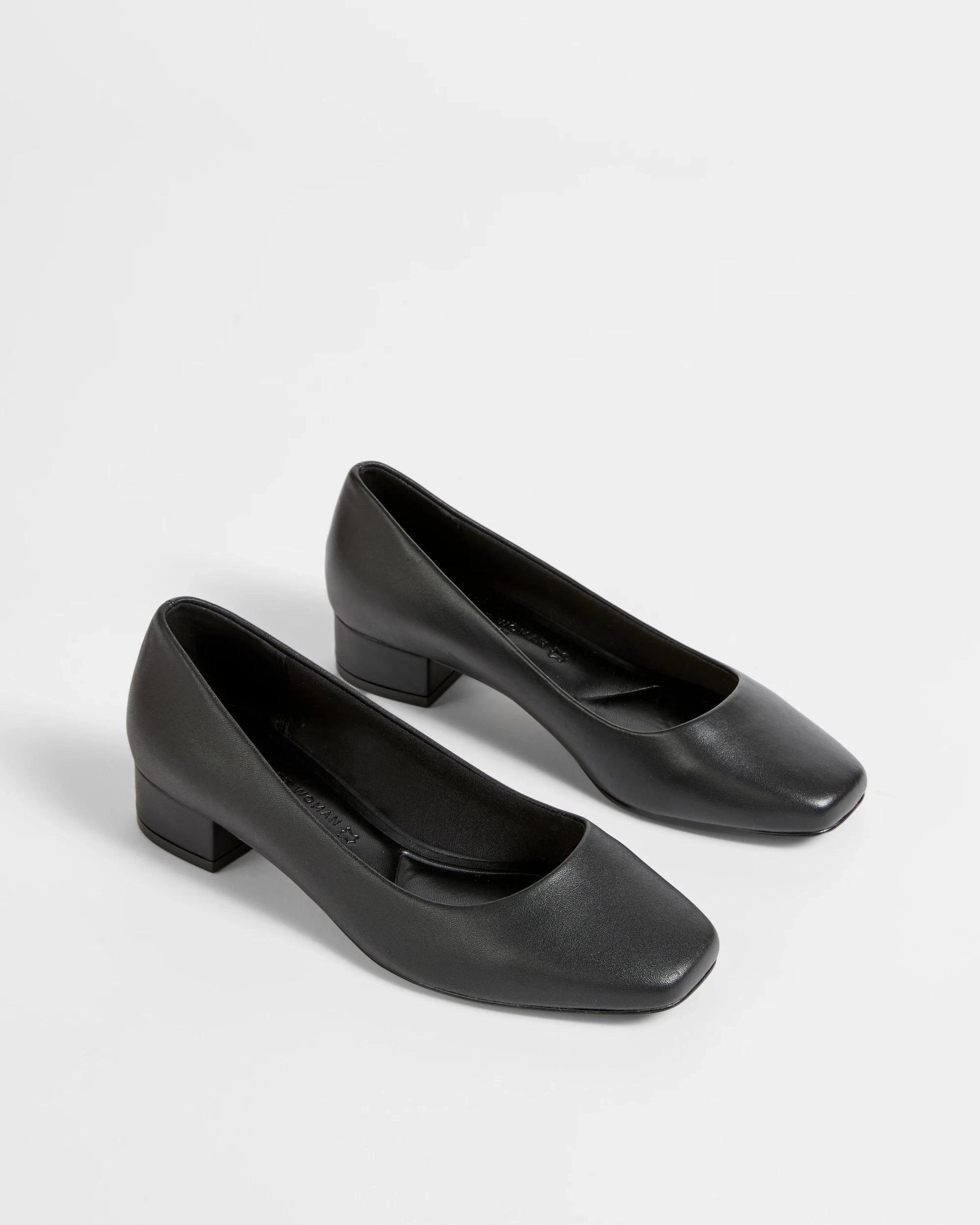 2 Target Woman Leather Low Block Dress Heel BLACK, 2 of 3