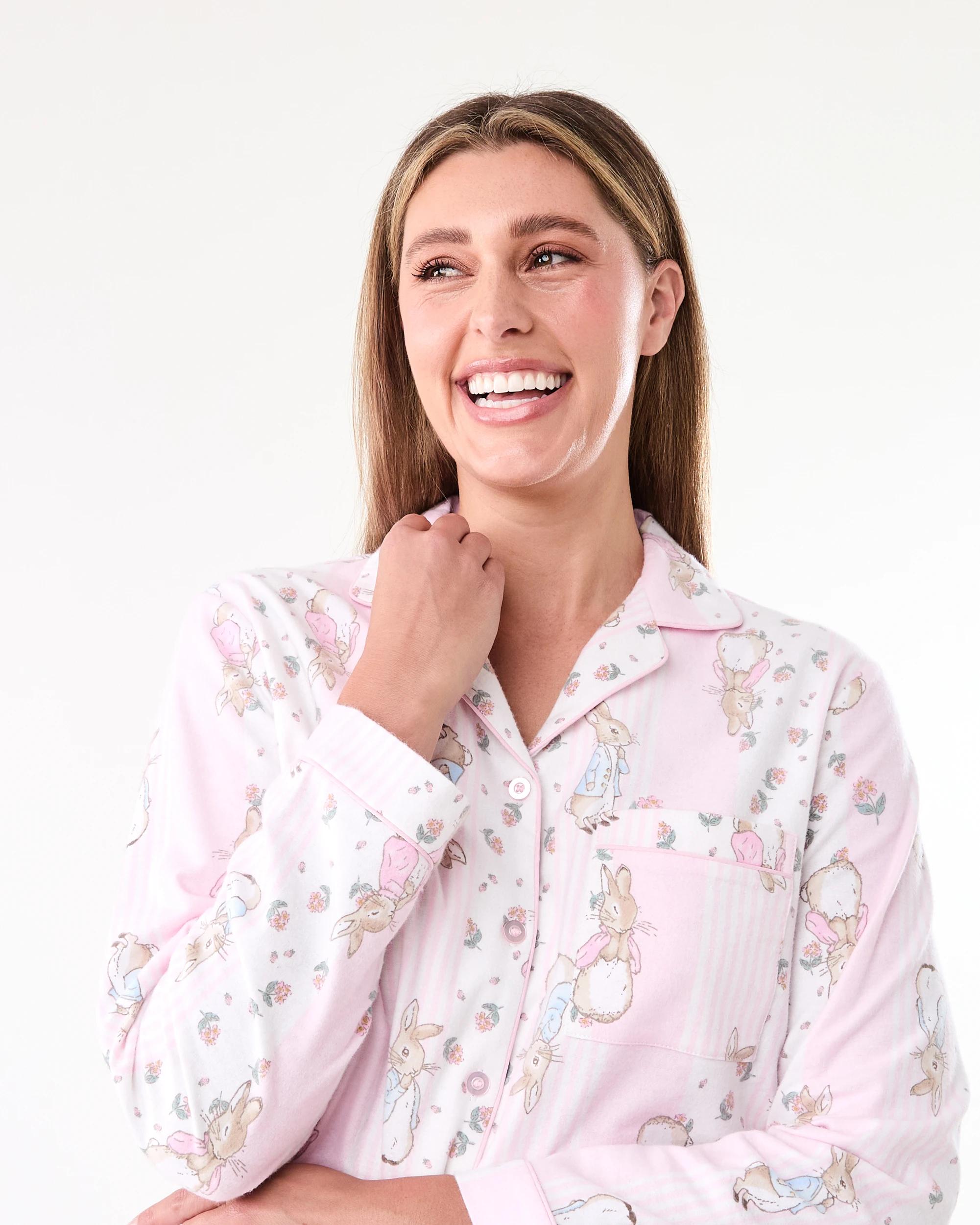 4 Peter Rabbit License Family Matching Flannel Pyjama Set Ptr Rabbit, 4 of 8