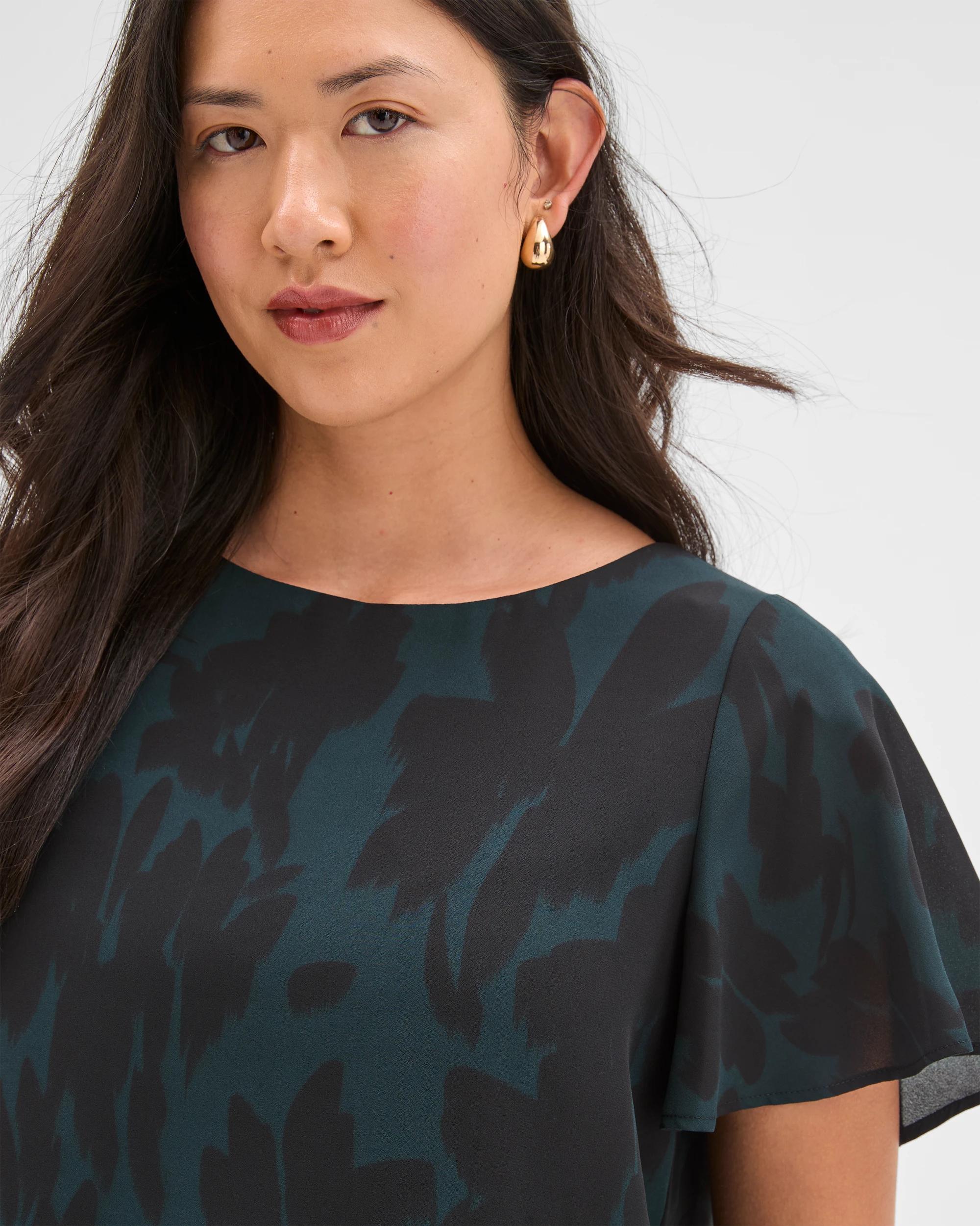 4 Preview Ella Crew Neck Blouse FLORAL BLUR, 4 of 5