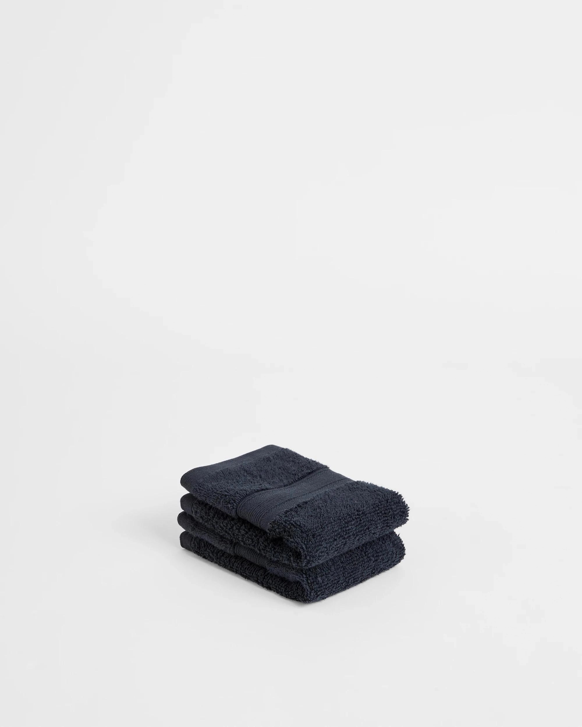 1 Grandeur Australian Cotton Face Washers 2 Pack - Black, 1 of 4