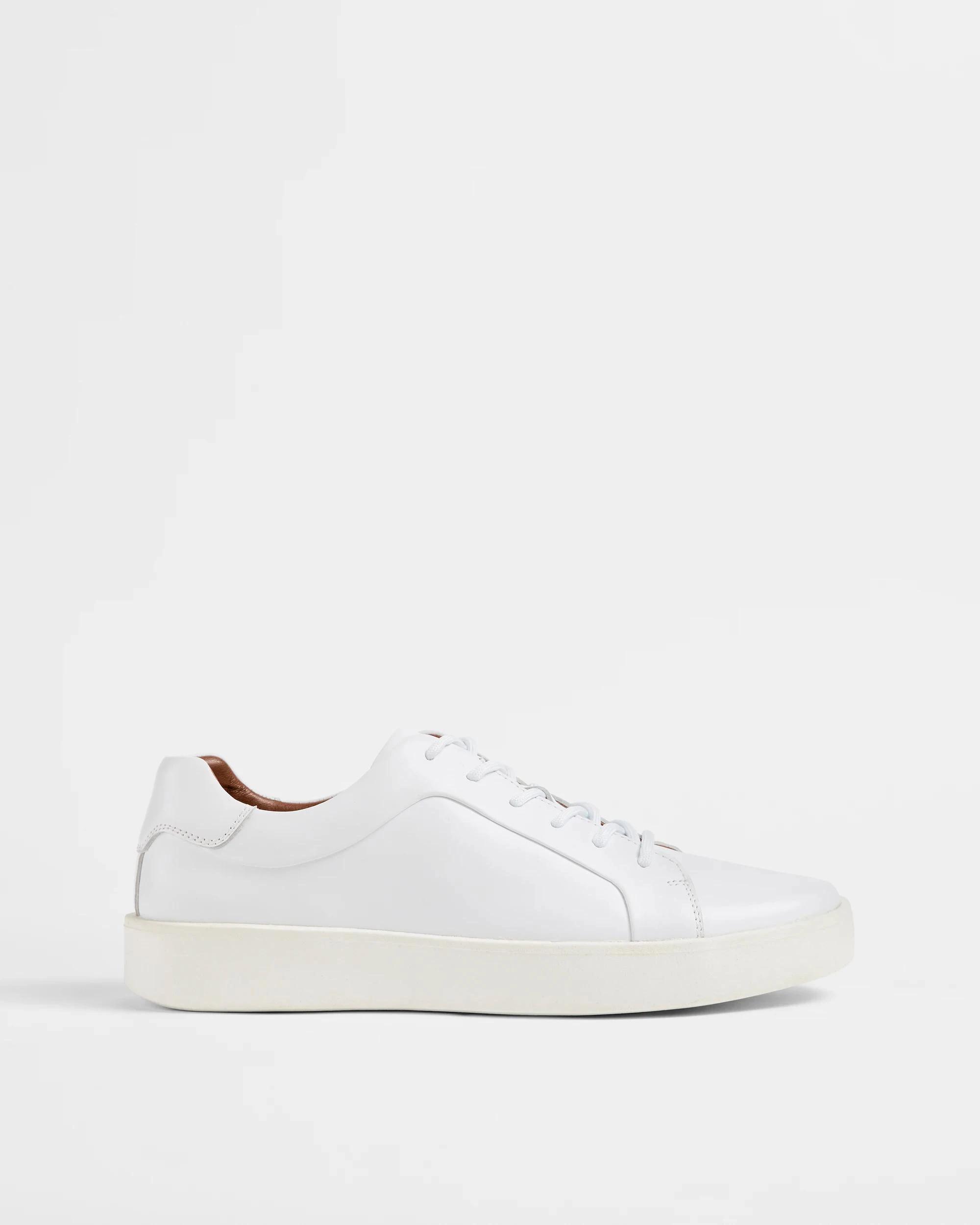 1 Target Man Mens Smart Smooth Leather Sneaker WHITE, 1 of 3