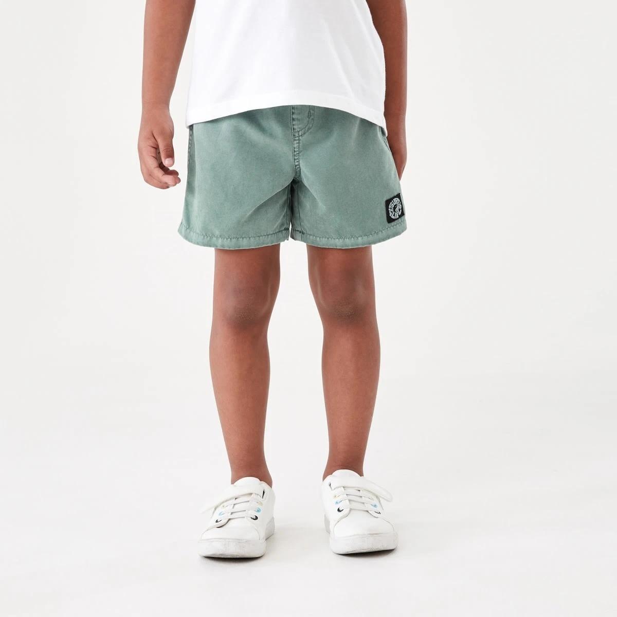 1 Washed Shorts MID GREEN, 1 of 8