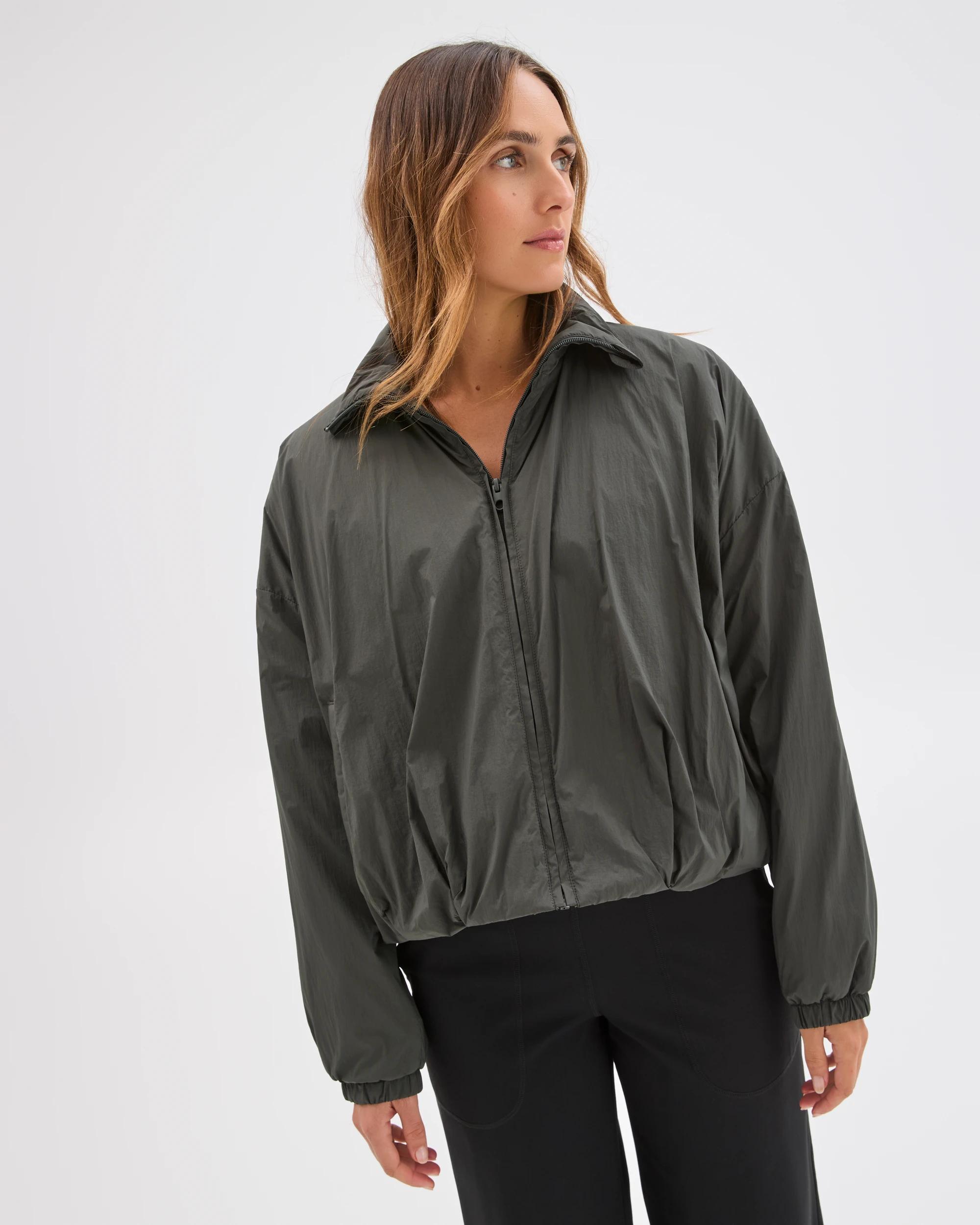 4 Target Active Active Insulated Padded Jacket DARK OLIVE, 4 of 7