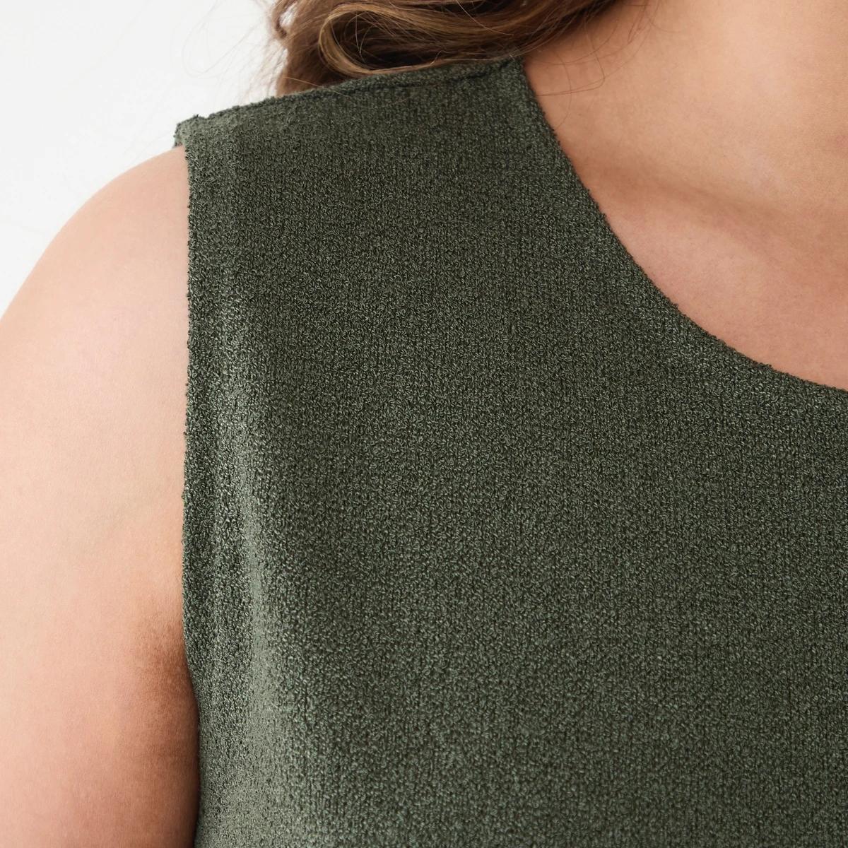 5 Sleeveless Textured Curved Hem Tank DARK CARGO, 5 of 5