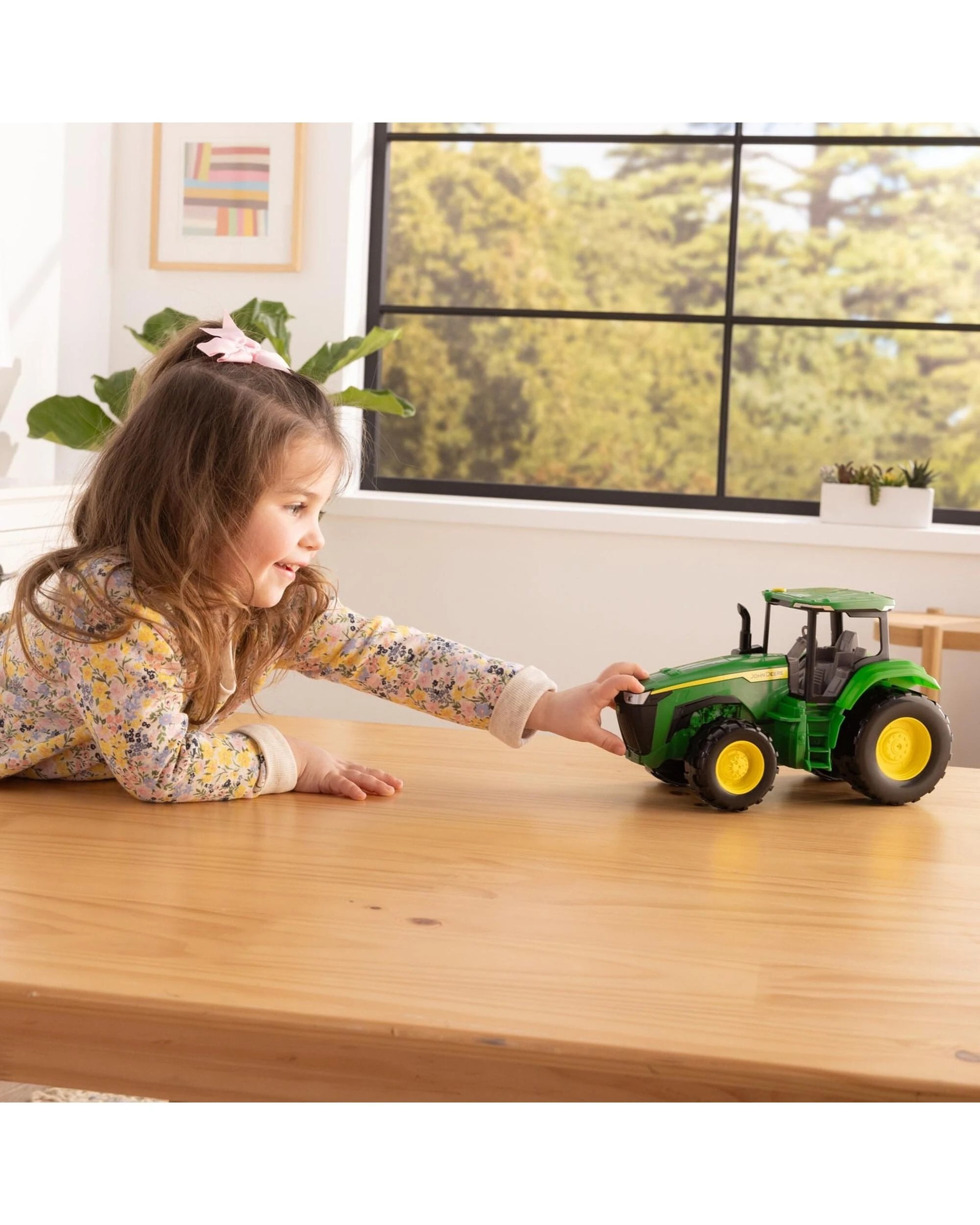 5 John Deere Lights and Sounds Tractor 30cm Toy Vehicle, 5 of 8