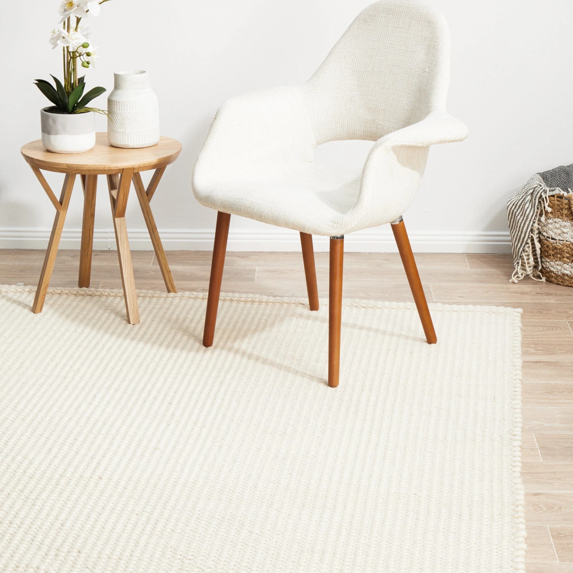 4 Common Ground Rugs Nordica 300 400x300cm - Extra Extra Large Wool Rug - White, 4 of 9