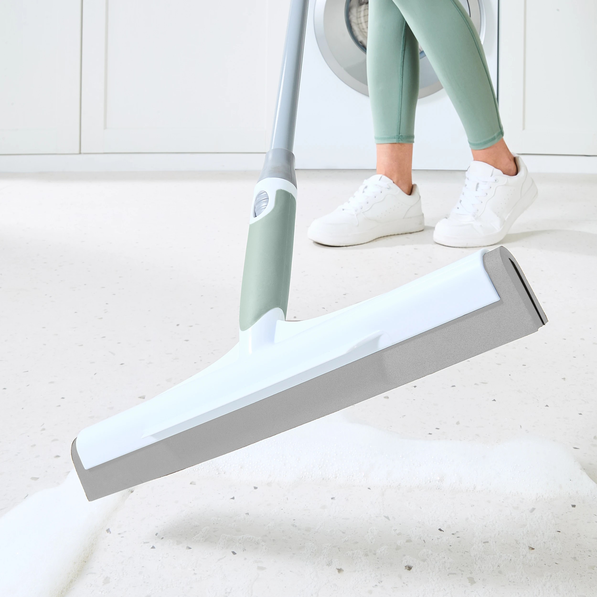 1 Floor Squeegee Head - Mix & Match Click Range, 1 of 9