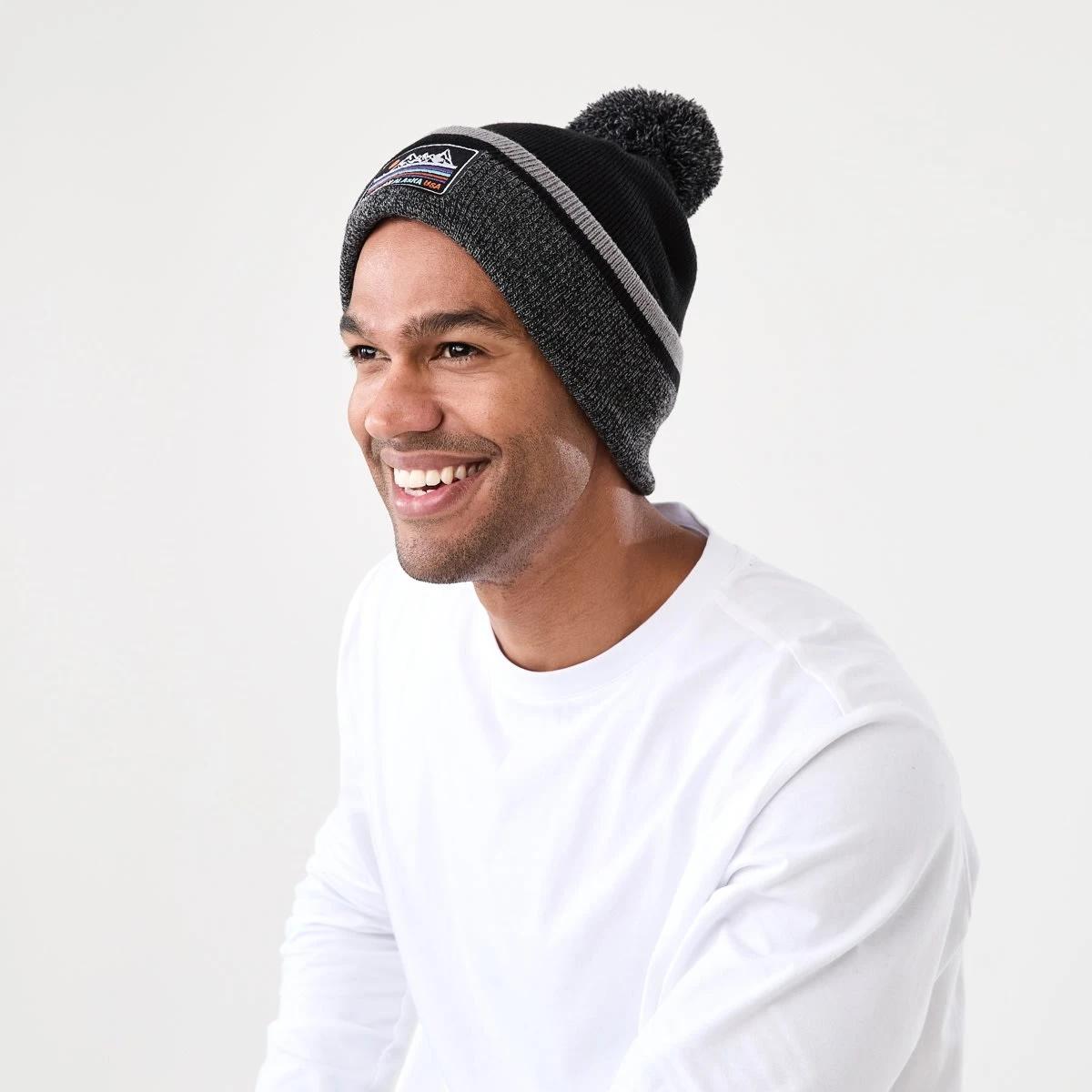 4 Chunky Pom Beanie Black Grey, 4 of 4