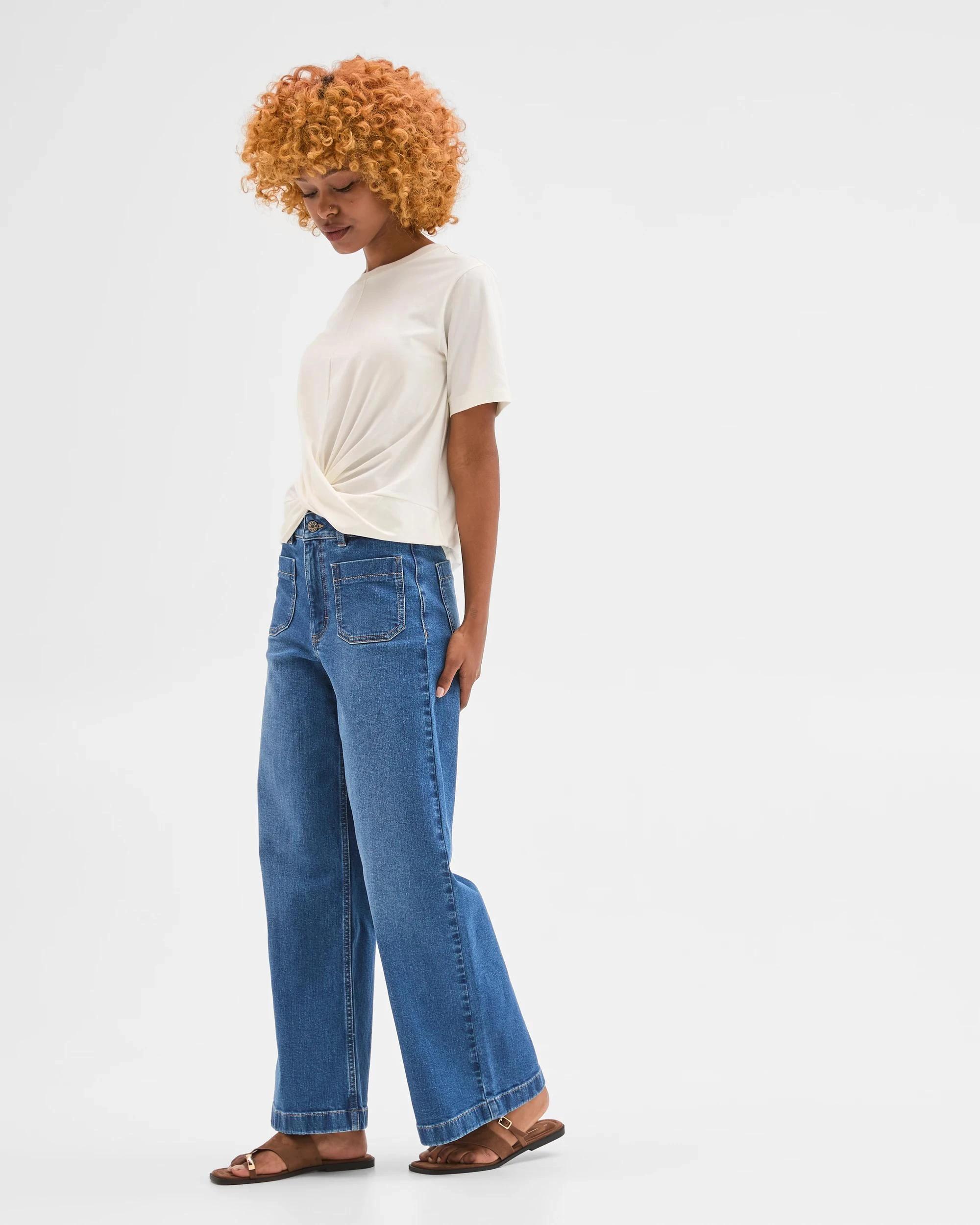 4 Target Petites Petites Short Sleeve Twist Front T-Shirt CLOUD DANCER, 4 of 5