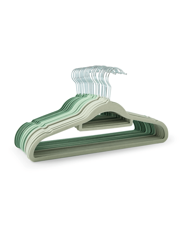 30 Pack Flocked Hangers - G
