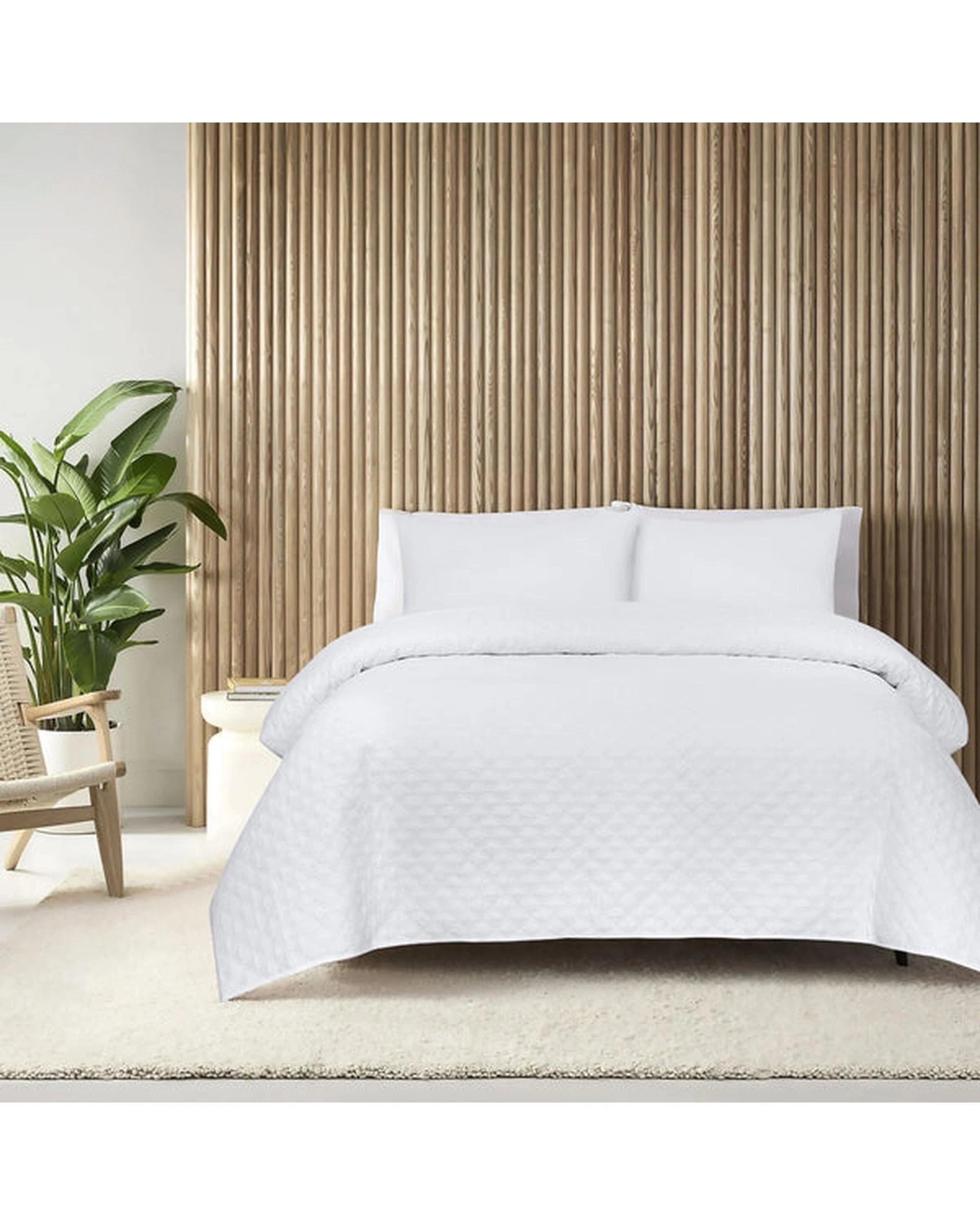 2 Amsons Ultrasonic Double Coverlet Set - Super King Bed - White, 2 of 2