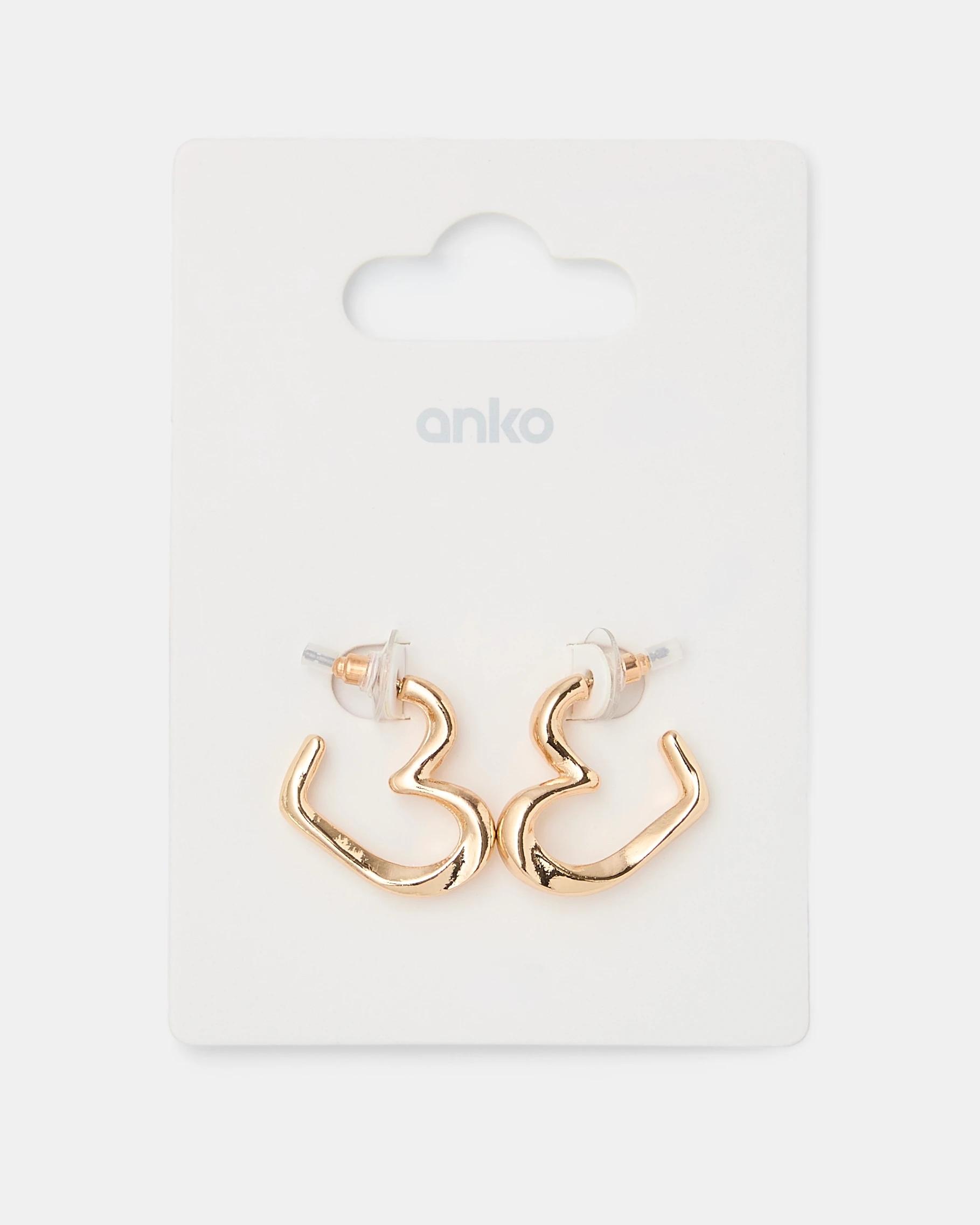 4 Heart Hoop Earrings - Gold Tone Gold, 4 of 4