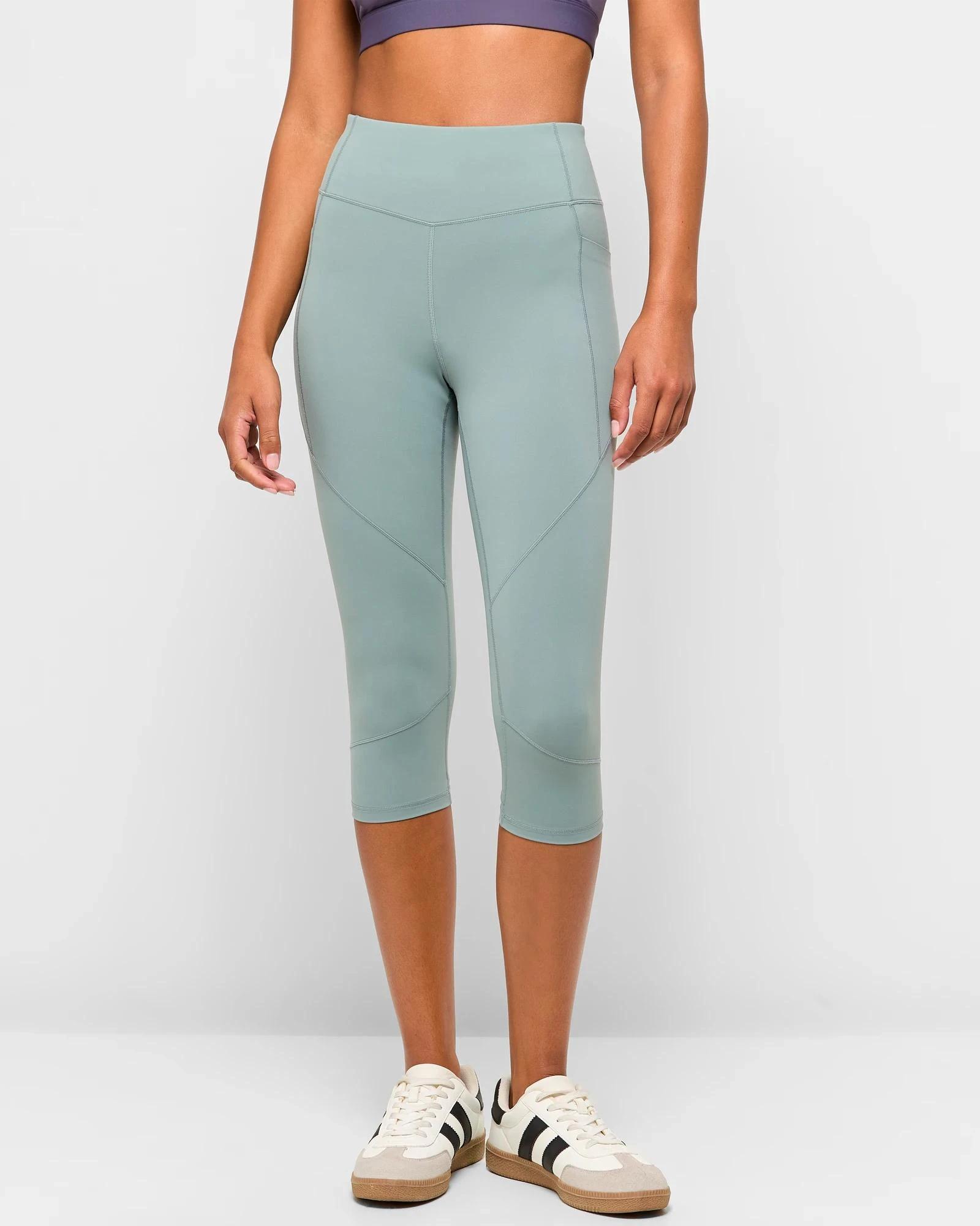 2 Target Active Infinity Sculpt High Rise Crop Length Tights GARDEN SAGE, 2 of 5