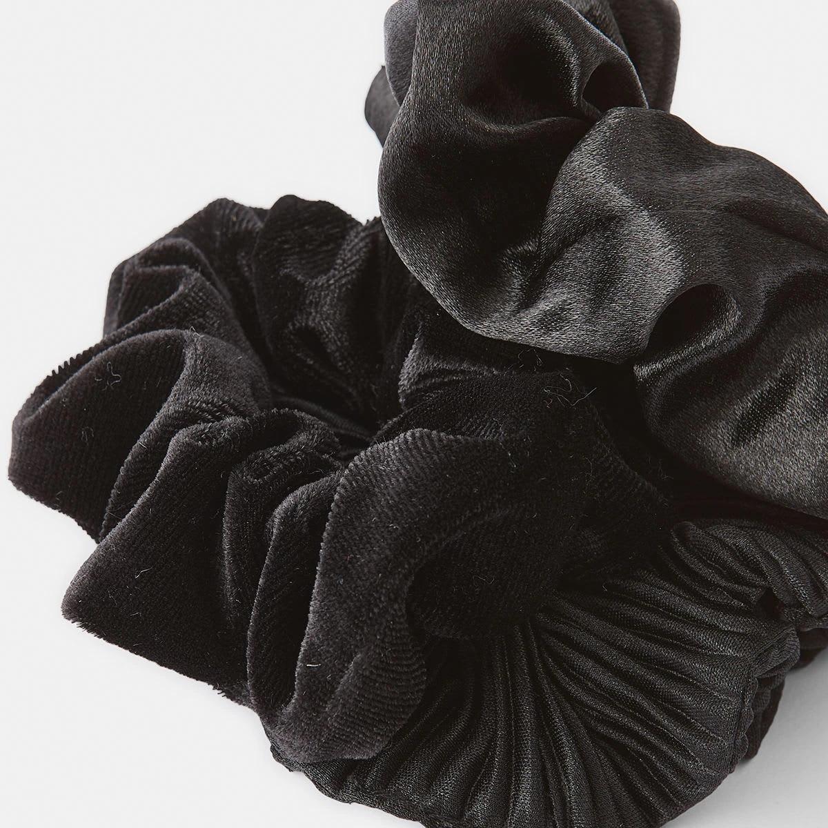 3 3 Pack Textured Hair Scrunchies - Black Black, 3 of 5