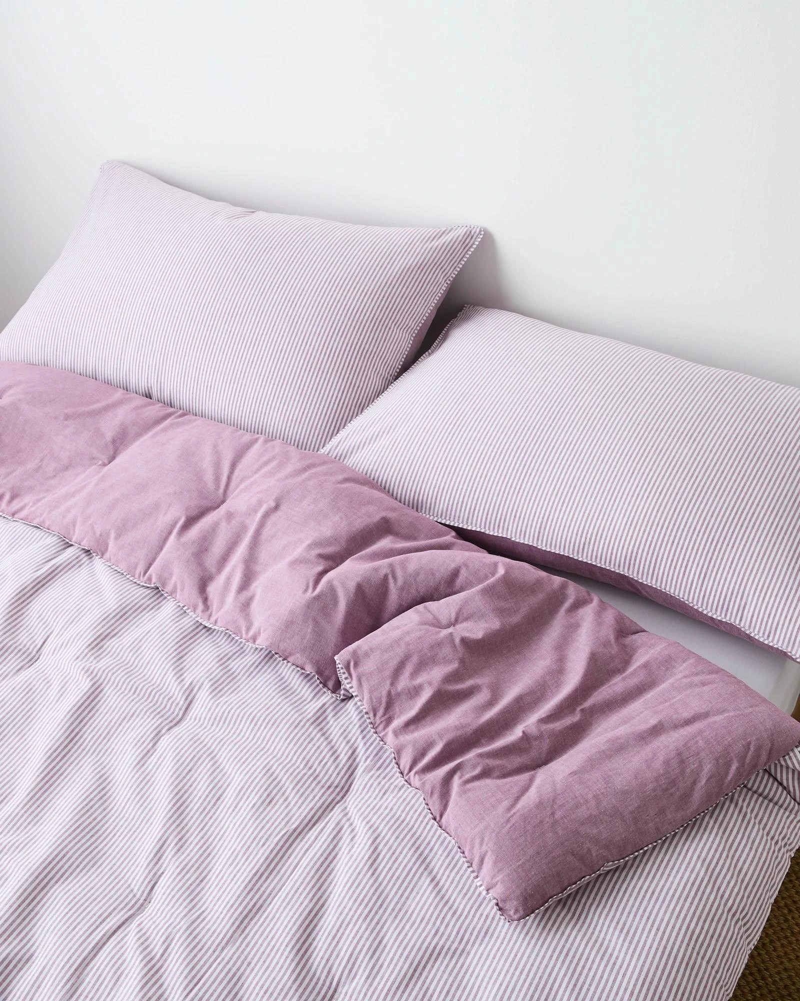 2 Target Hampton Stripe Comforter Set - Queen Bed - Pink, 2 of 3