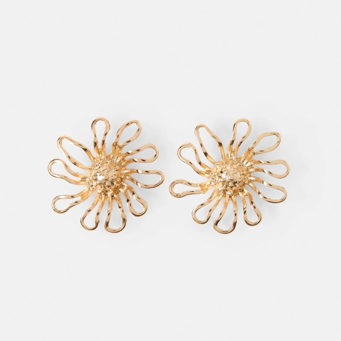 1 Cutout Flower Stud Earrings - Gold Tone, 1 of 5