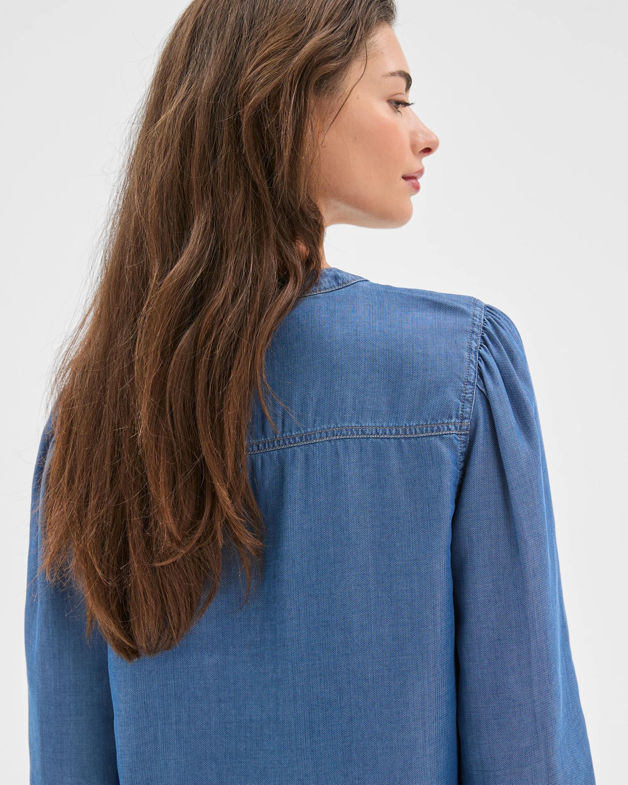 5 Target Petites Yoke Detail Chambray Shirt VINTAGE WASH, 5 of 7