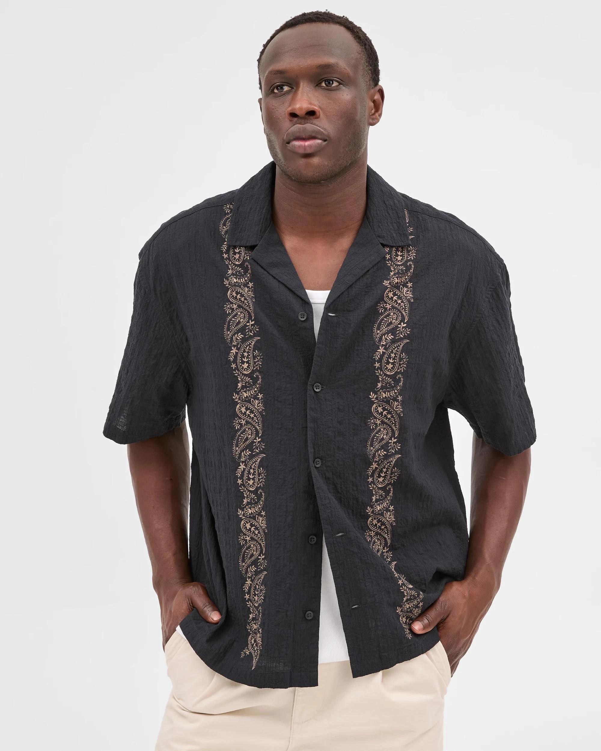 1 Commons Australian Cotton Short Sleeve Shirt PAISLEY BLACK, 1 of 6