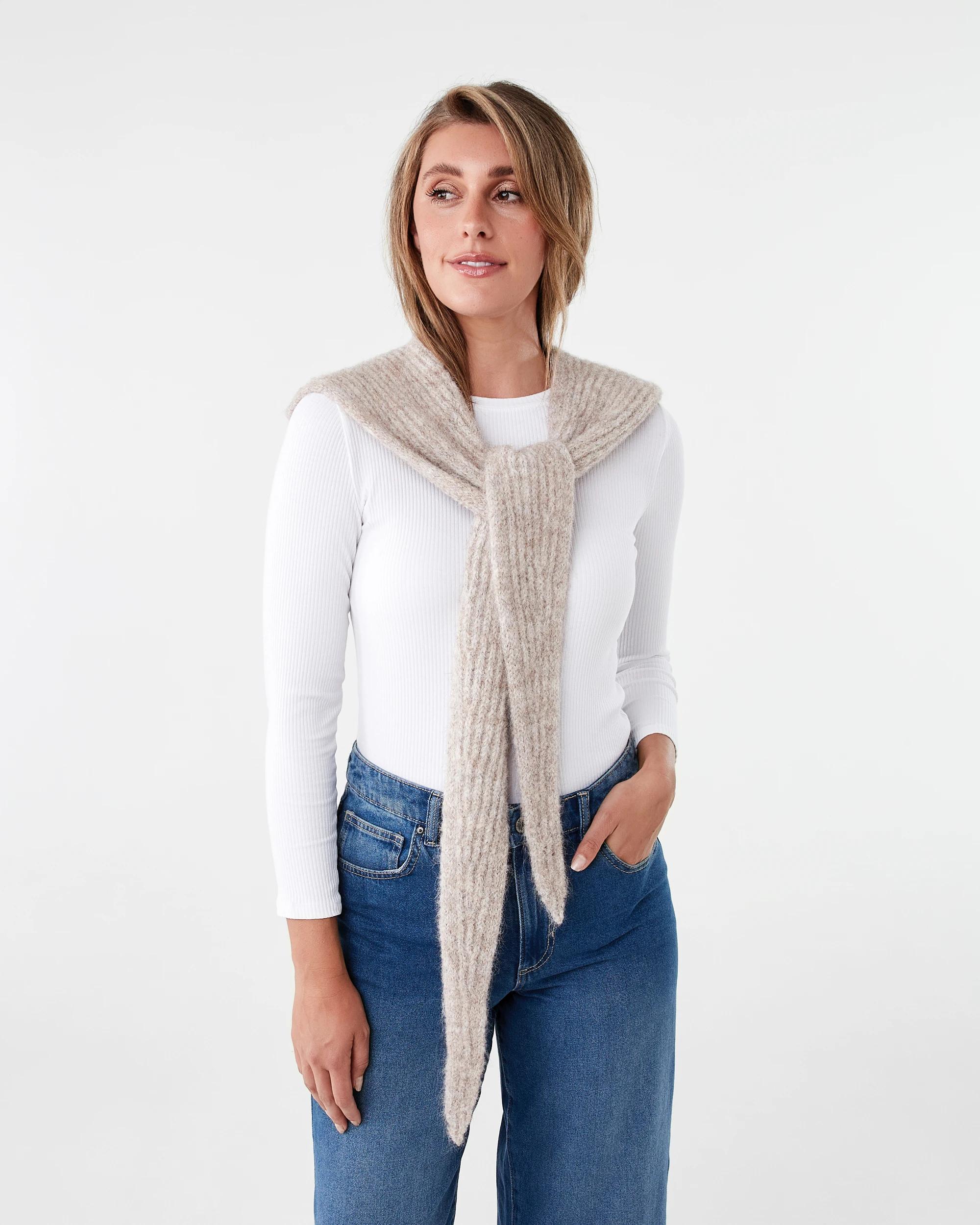 5 Hooded Scarf Bge Otml, 5 of 5