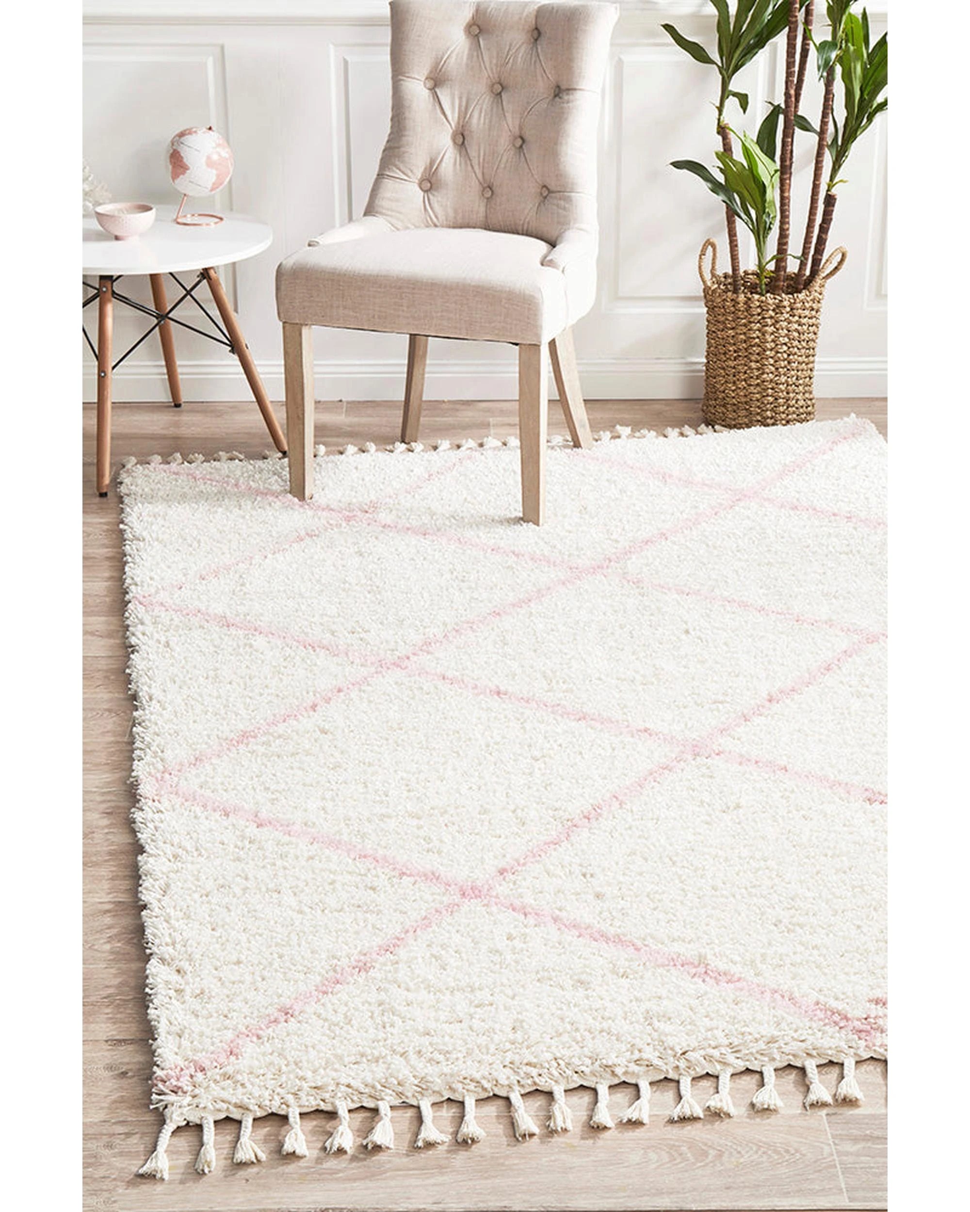 1 Rug Culture Saffron 22 Pink Rug — Moroccan-inspired, Power-loomed Polypropylene, 290 x 200 cm, 4 cm Pile - Assorted, 1 of 7
