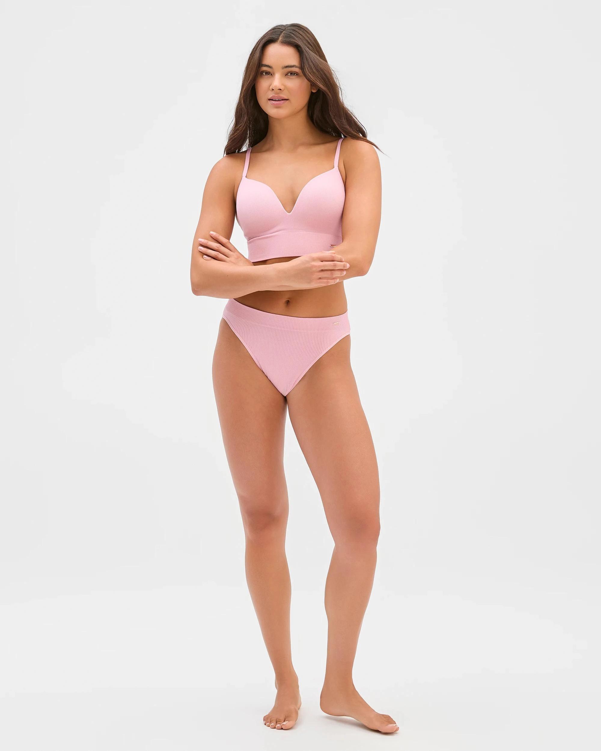 1 Lily Loves Ribbed Seamfree Push Up Crop CAMEO PINK, 1 of 5