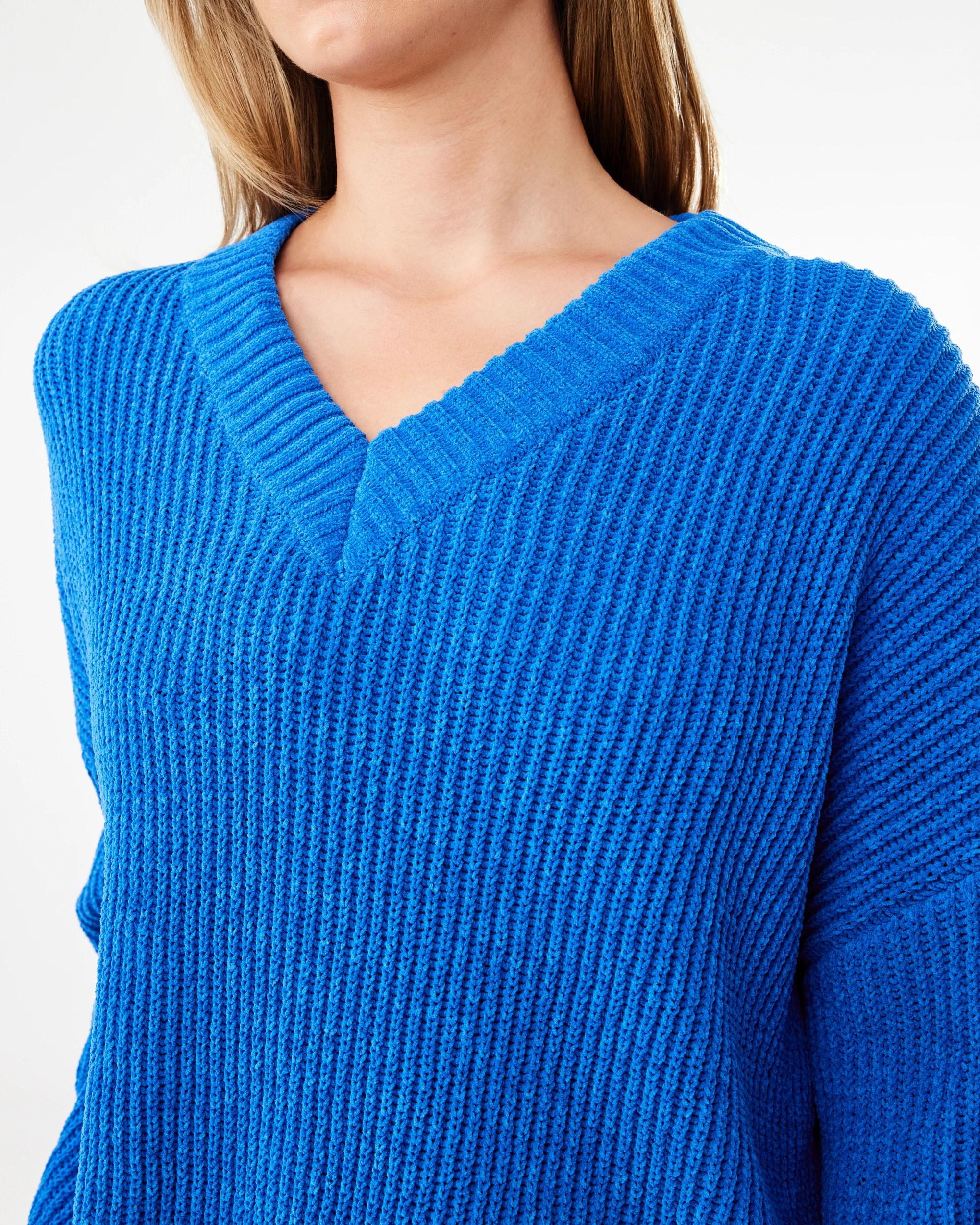 5 Chenille V Neck Jumper Maj Blu, 5 of 6