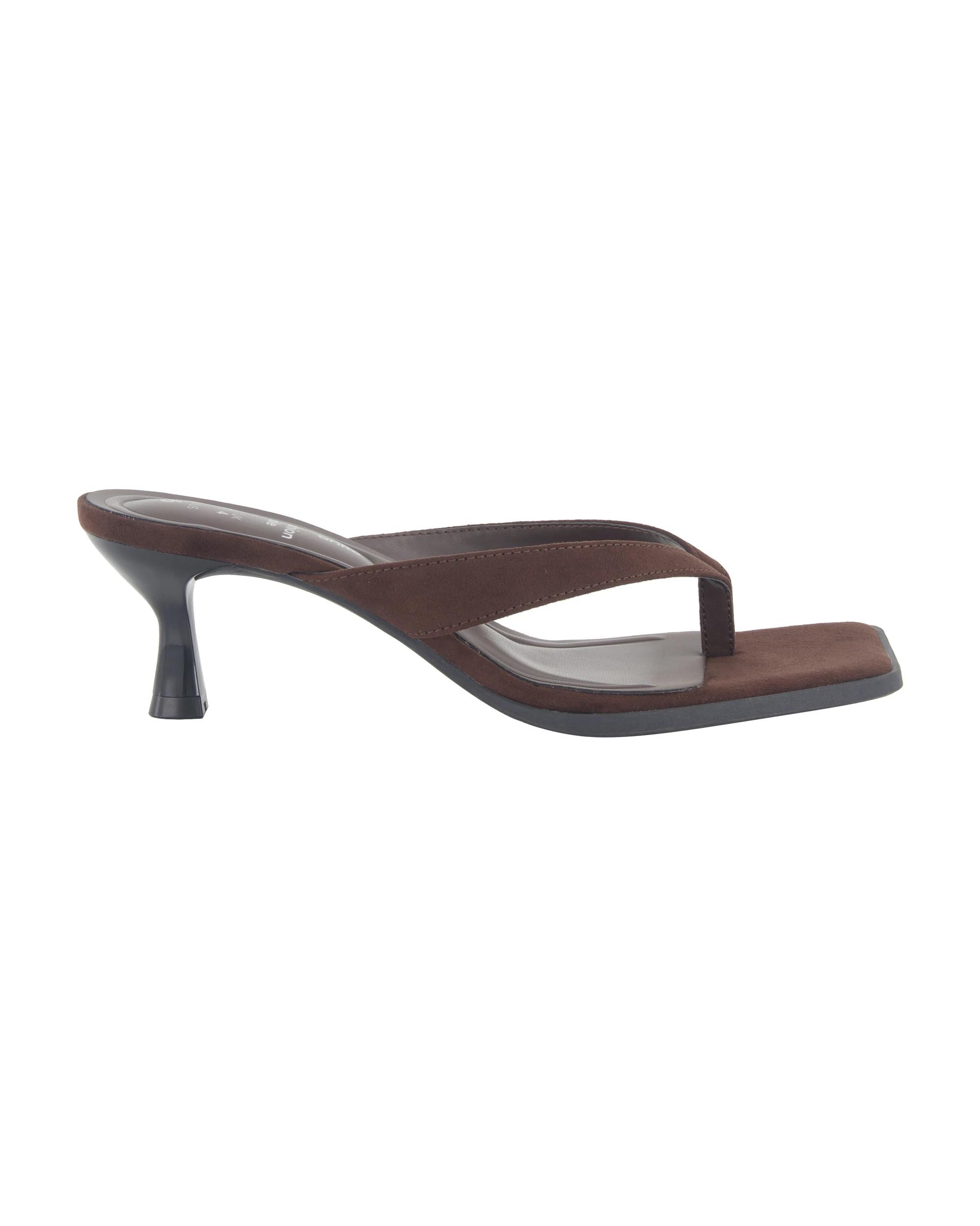 1 Toe Post Kitten Heels Chocolate, 1 of 5