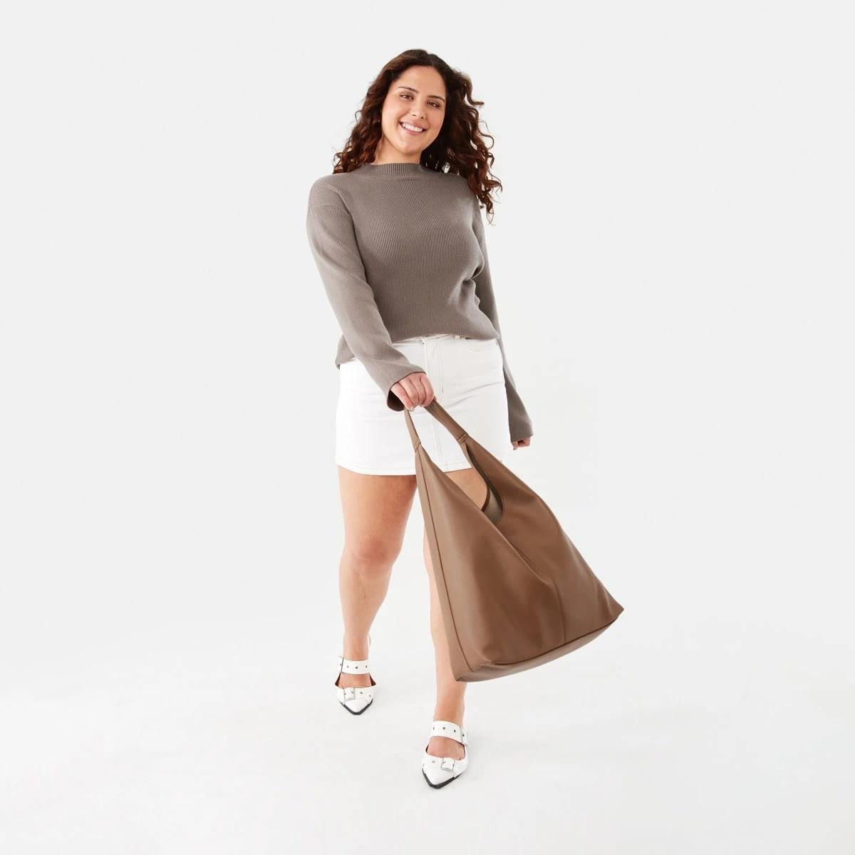 4 Slouchy Shoulder Bag RICH TAN, 4 of 6
