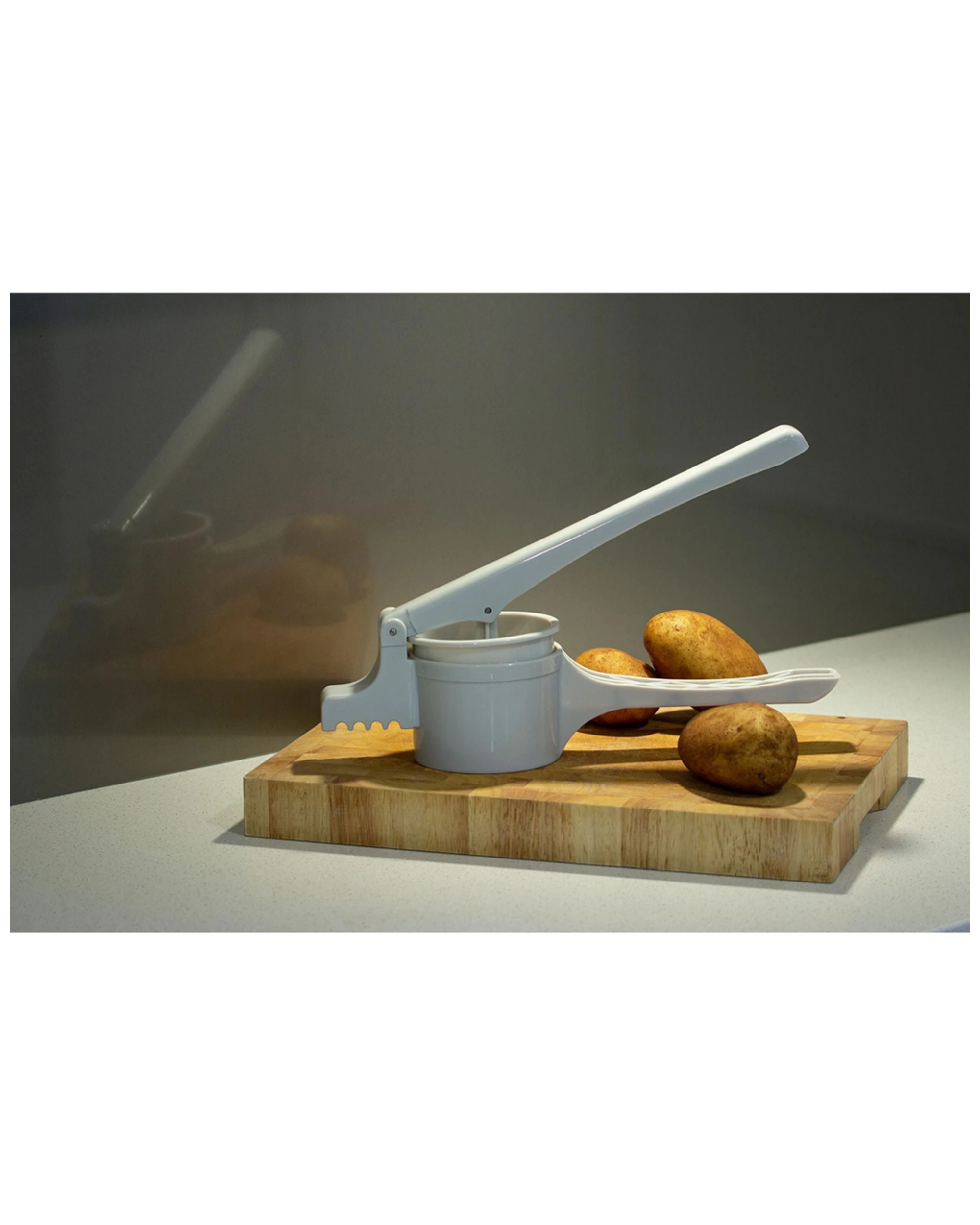 3 Cuisena Potato Ricer Fine Medium Coarse 3 Stainless Steel Discs Ergonomic Handle - White, 3 of 5