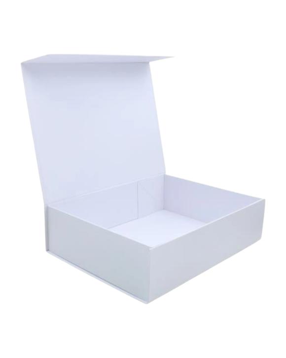 Durmaz Medium White Magnetic Gift Box 25cm x 20cm - White