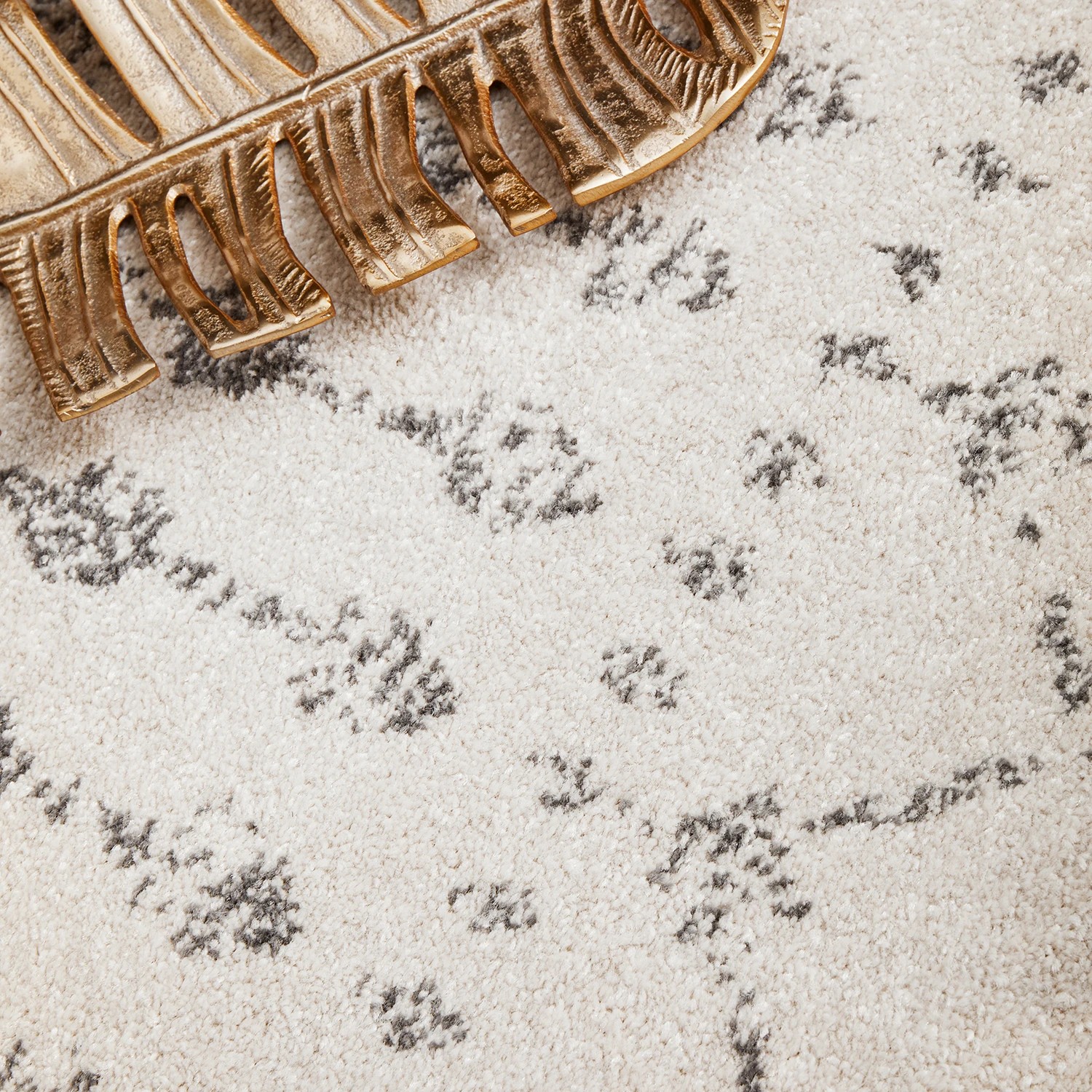 4 Common Ground Rugs Lustre Elsa 330x240cm - Extra Large Power Loomed Pet Friendly Floor Rug - Silver, 4 of 5