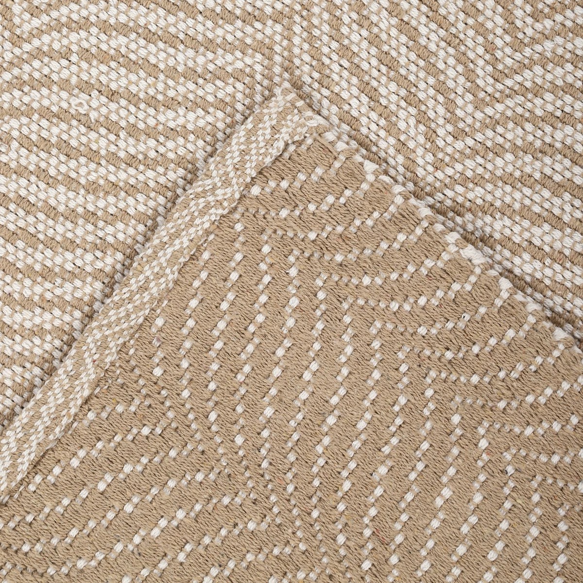 8 Wave Rug - Medium - 180cm x 133cm, 8 of 10