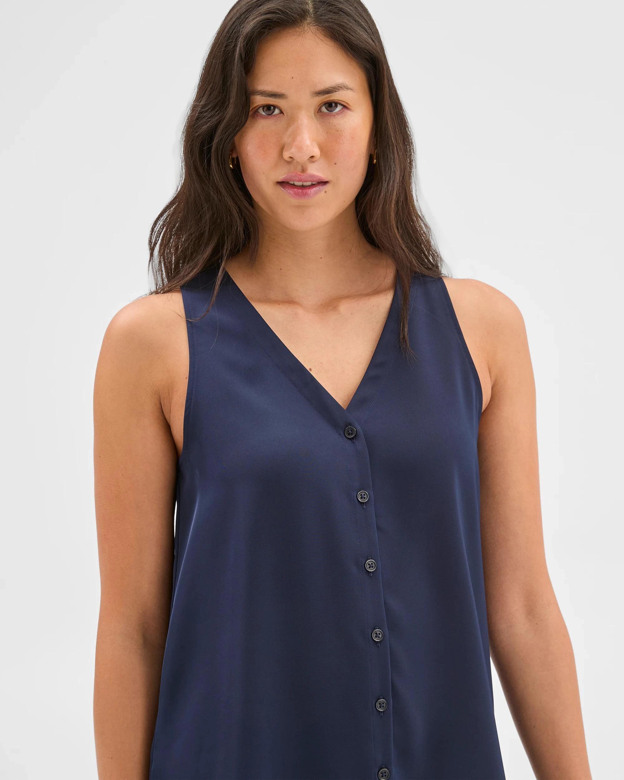 3 Sleeveless Vest Detail Top - Preview OXFORD, 3 of 6