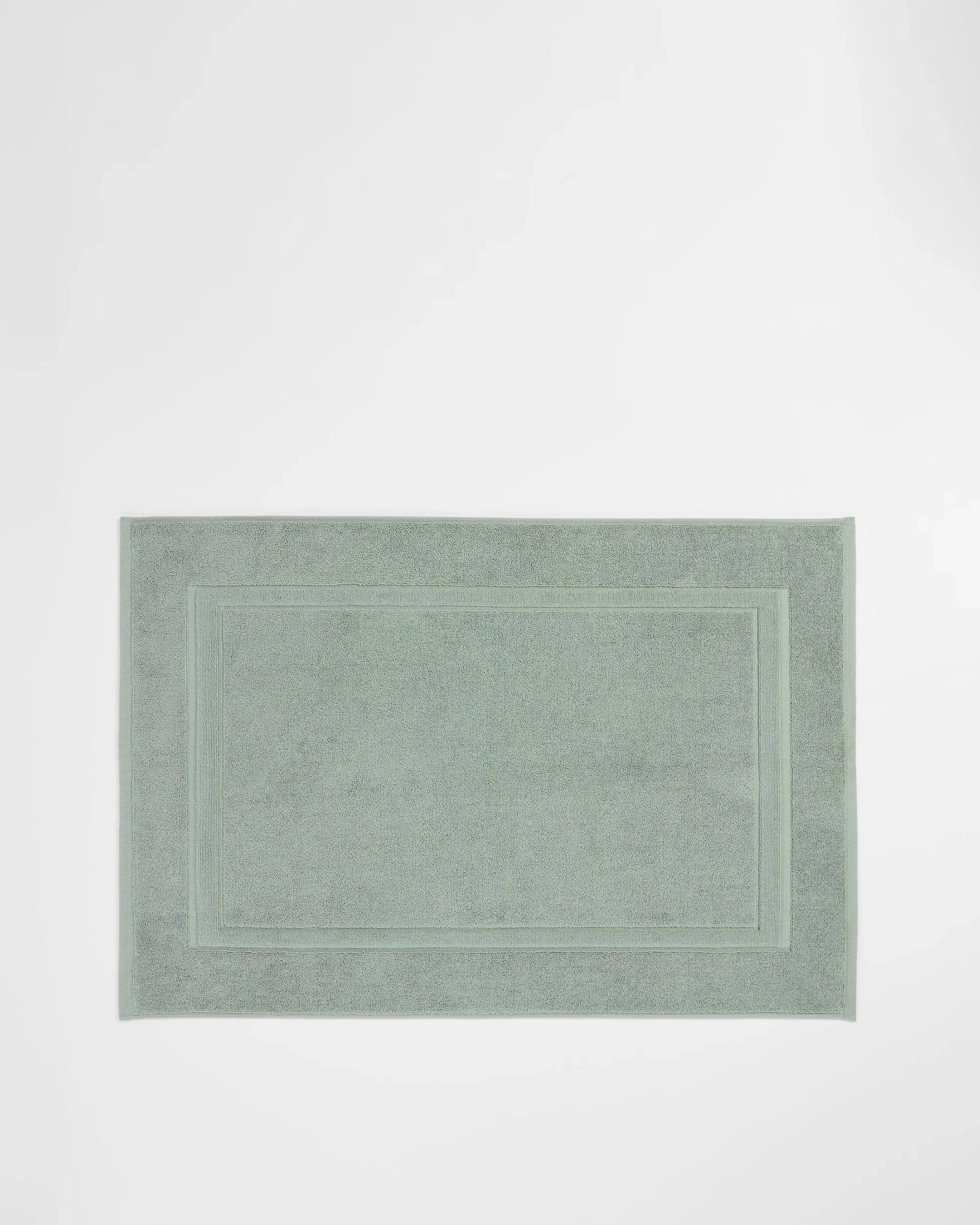 1 Grandeur Australian Cotton Bath Mat - Green, 1 of 2