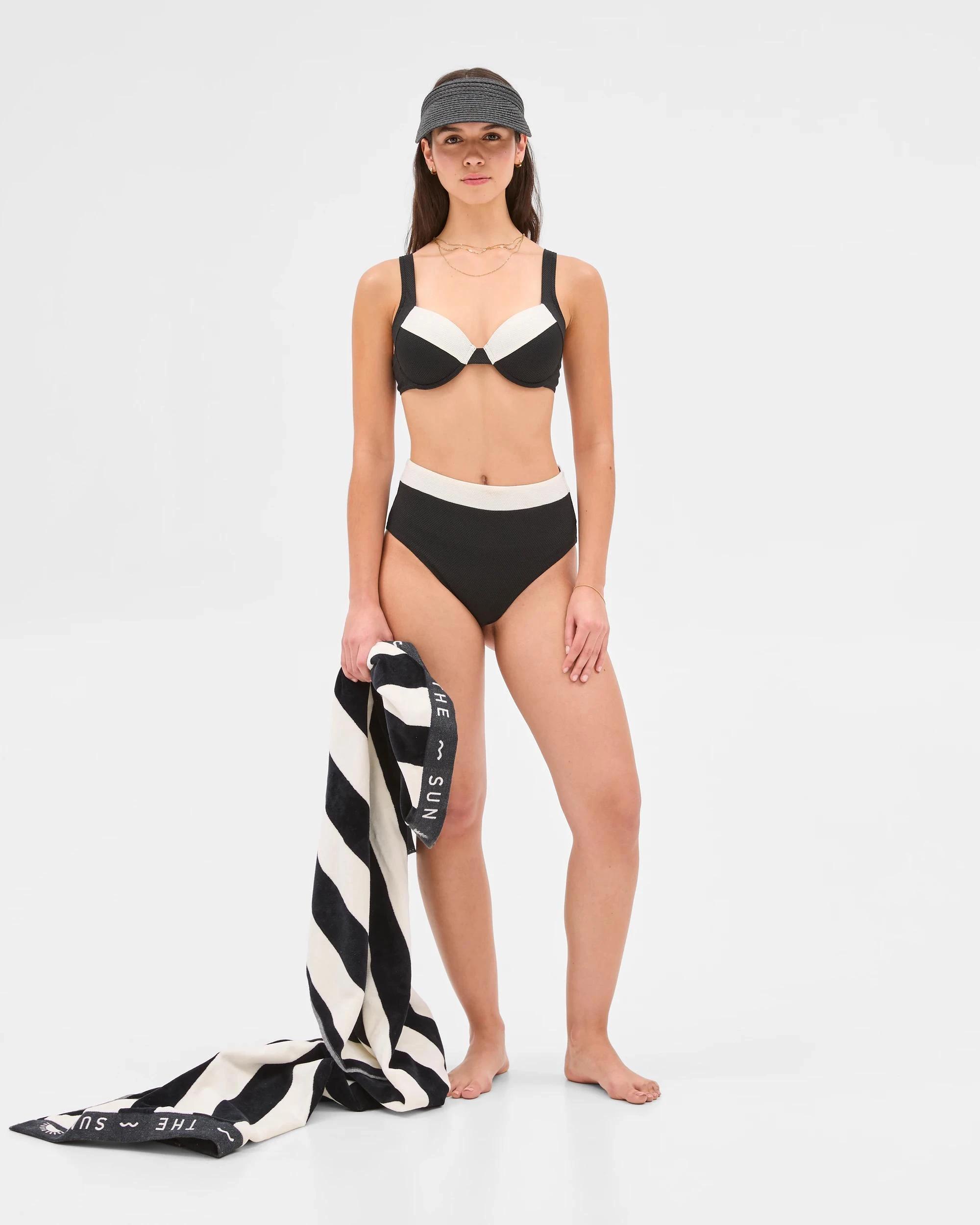 1 Target Balconette Honeycomb Underwire Bikini Top - Shape Your Body BLACK / WHITE, 1 of 10