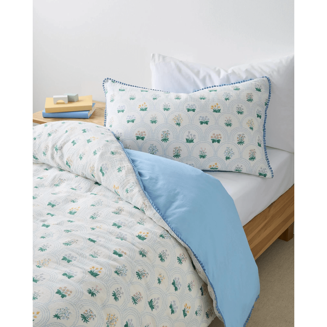 2 Target Anabelle Ditsy Floral Australian Cotton Muslin Quilt Cover Set - Multi, 2 of 3